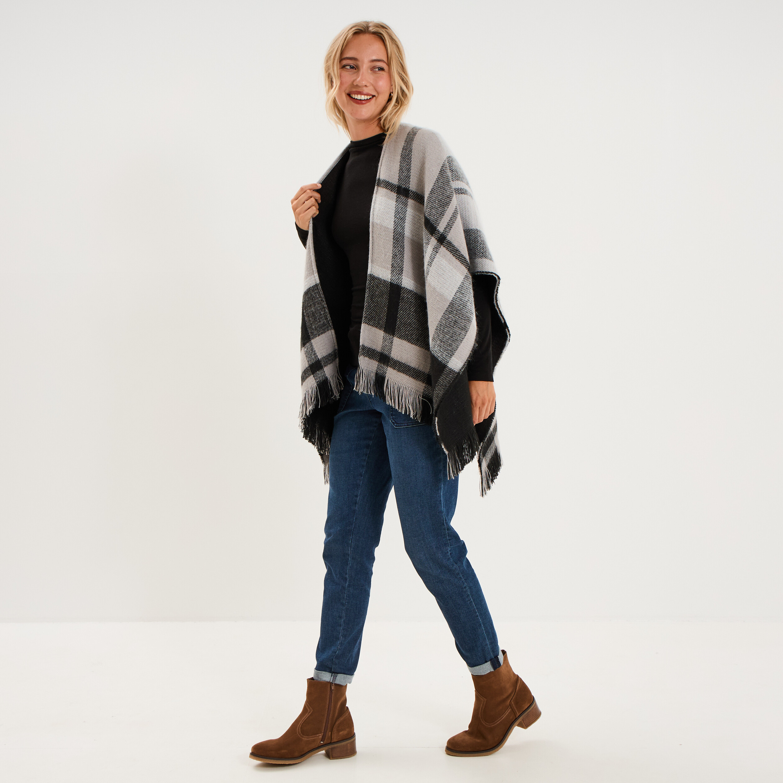 Poncho &agrave; franges gris femme