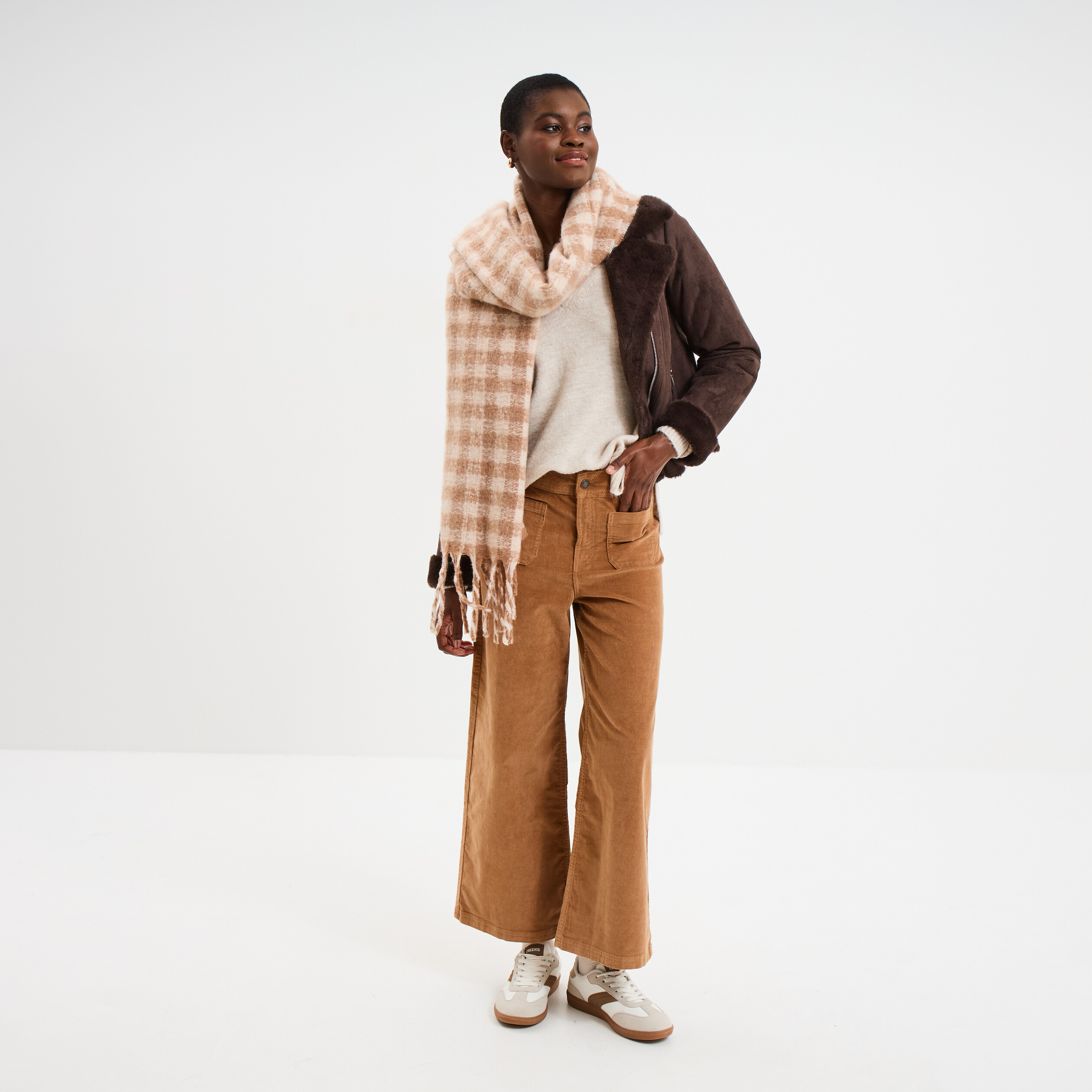 Pantalon effet velours flare cropped beige femme