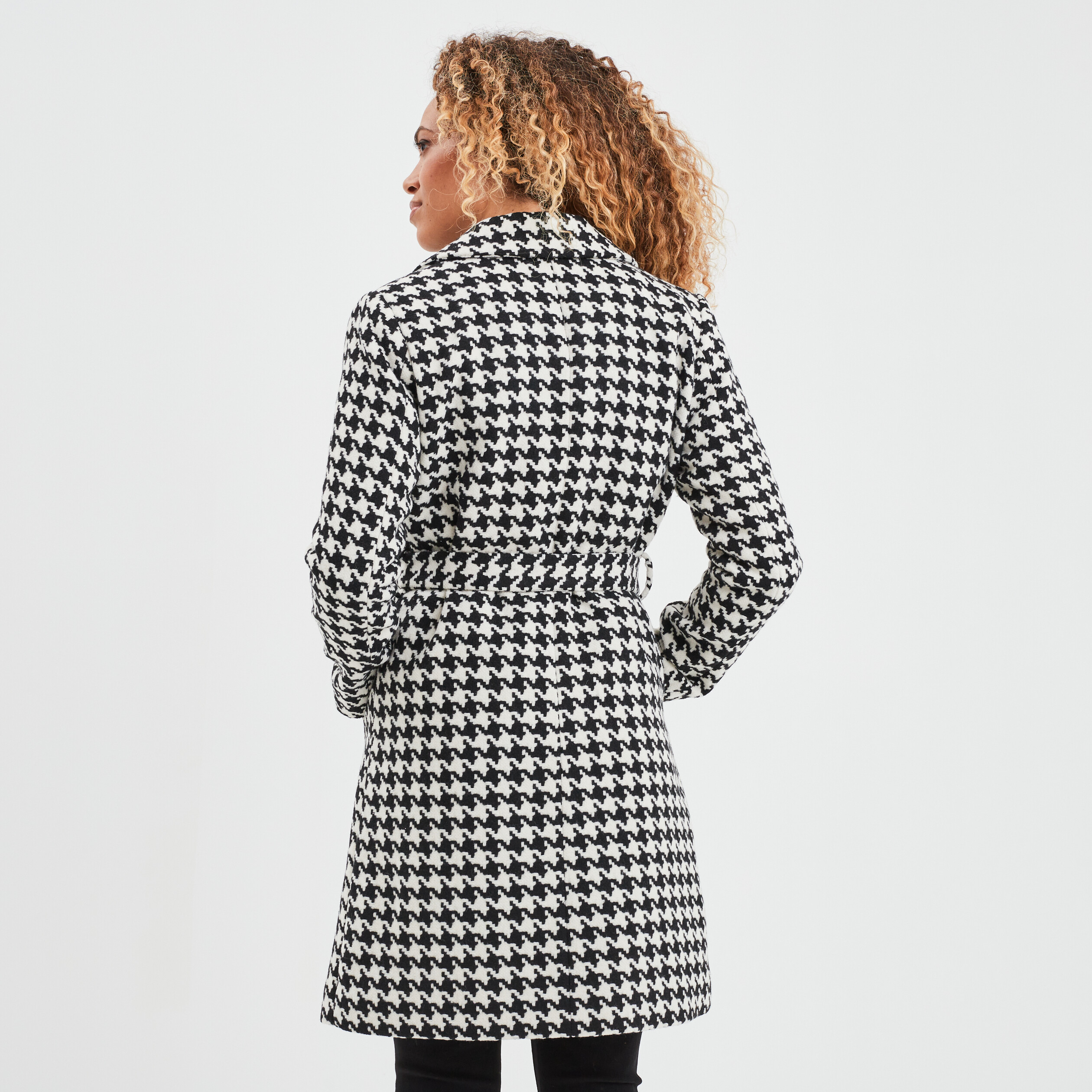 Manteau mi-long ceinturé ecru femme