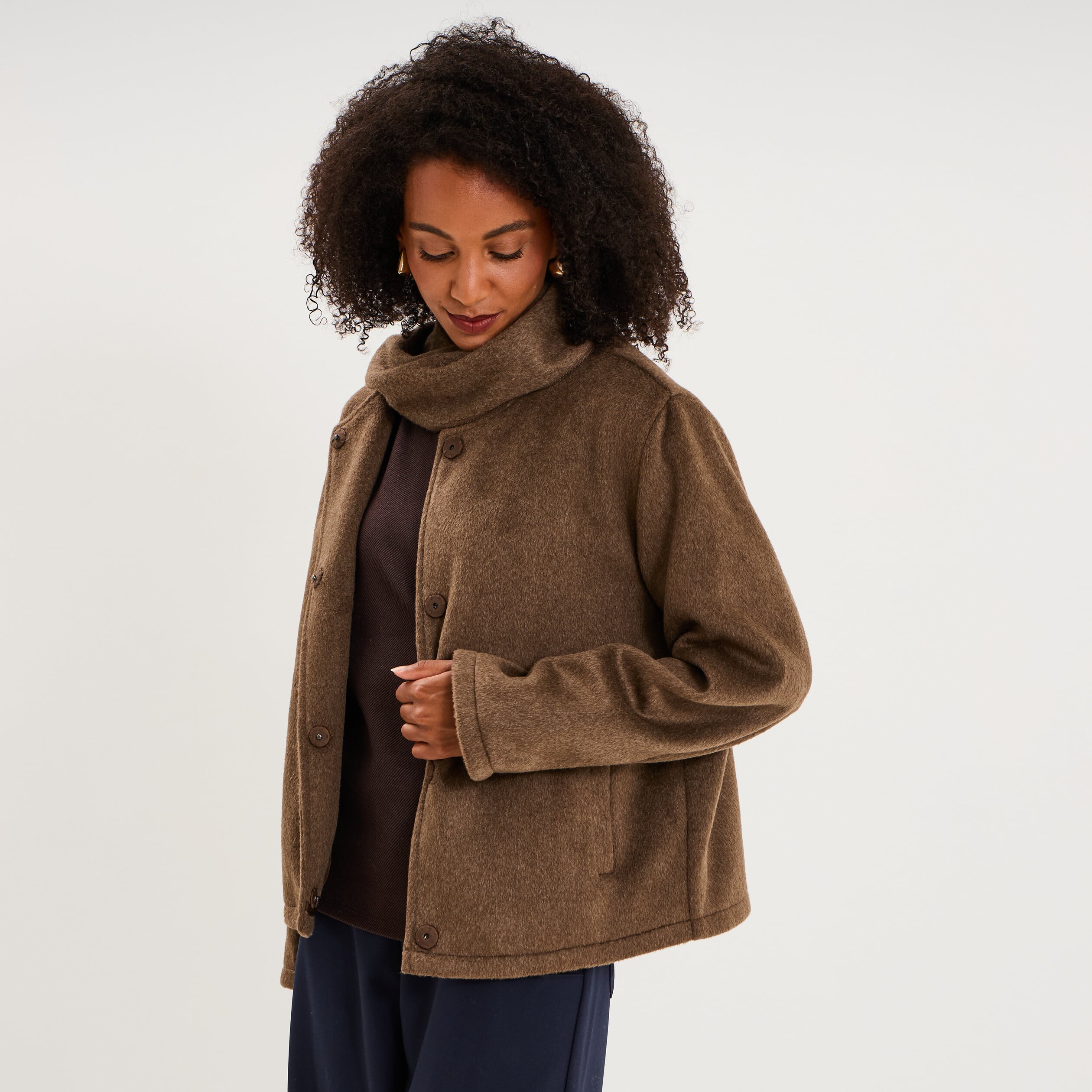 Veste oversize avec &eacute;charpe amovible marron clair femme
