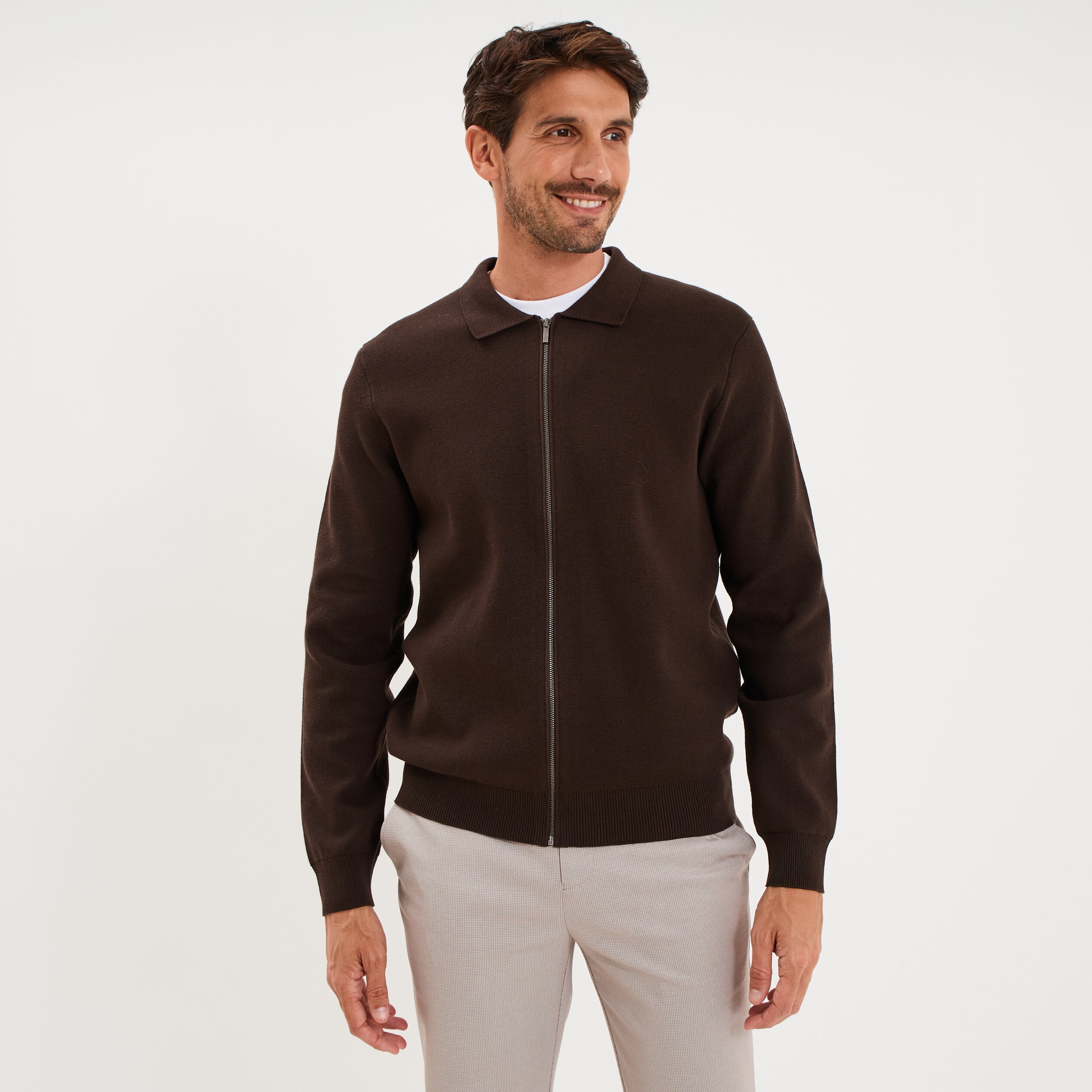 Gilet zipp&eacute; en maille manches longues marron fonc&eacute; homme