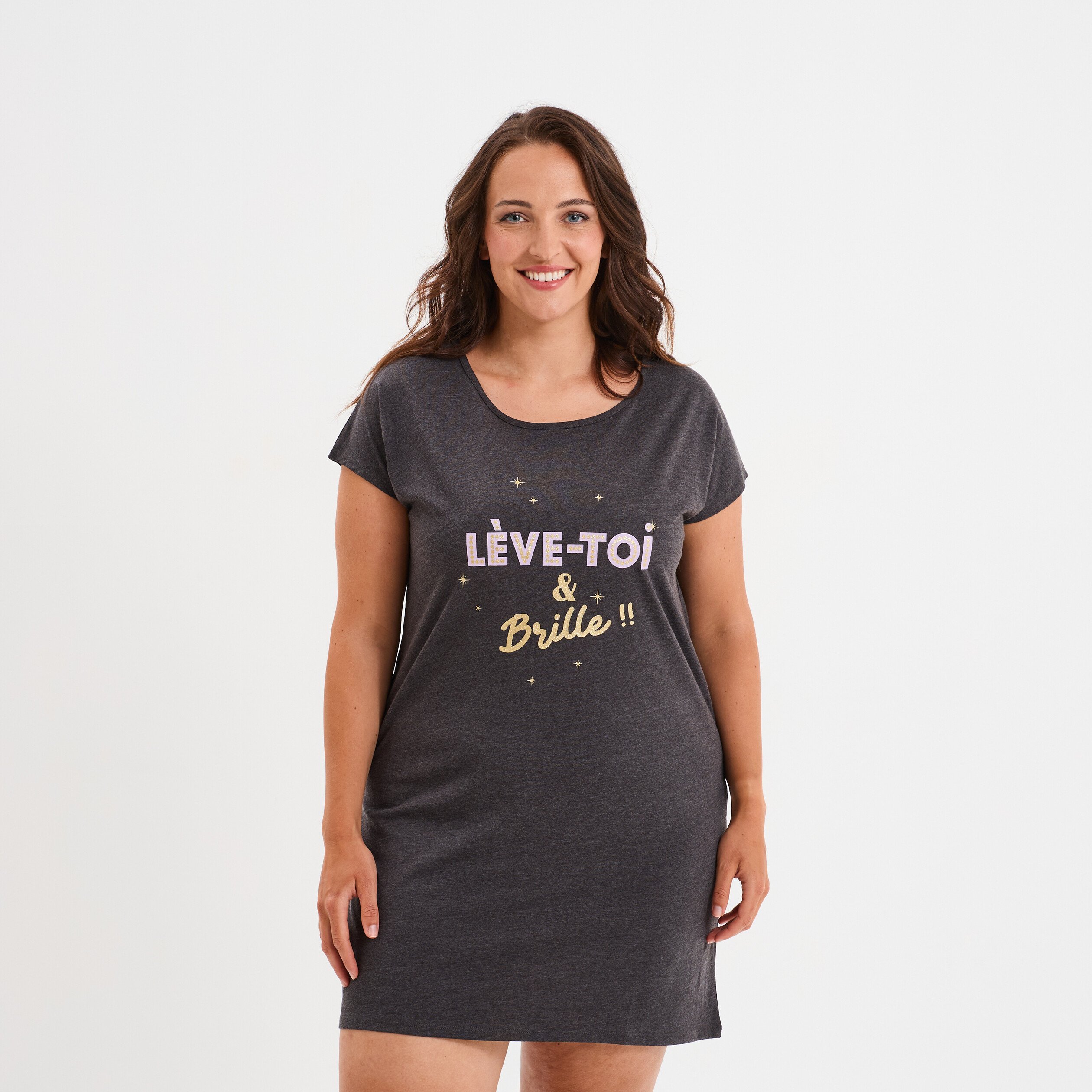 chemise de nuit manches courtes gris fonce femmegt Chemise de nuit manches courtes gris foncé femme grande taille