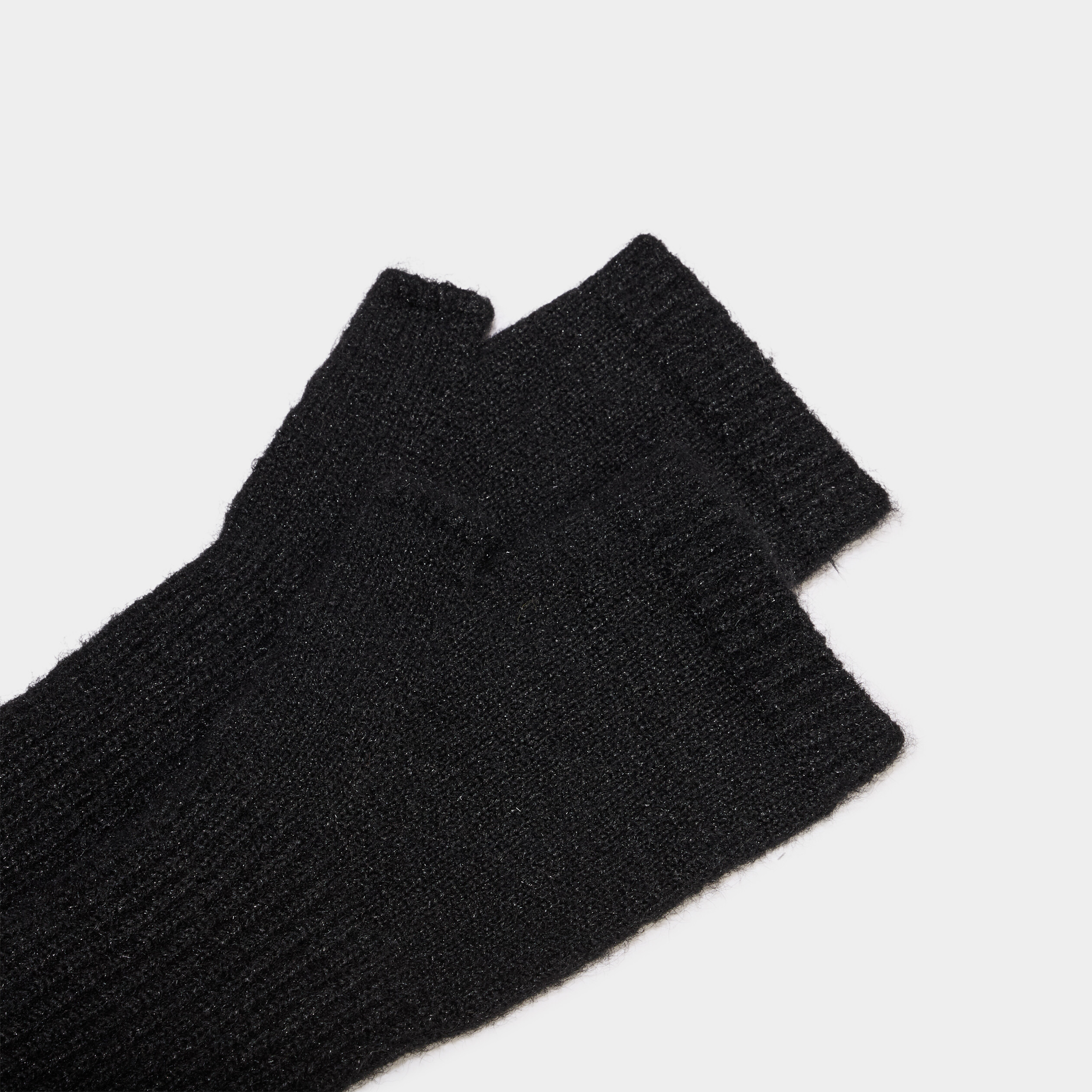 Mitaines longues en maille c&ocirc;tel&eacute;e noir femme