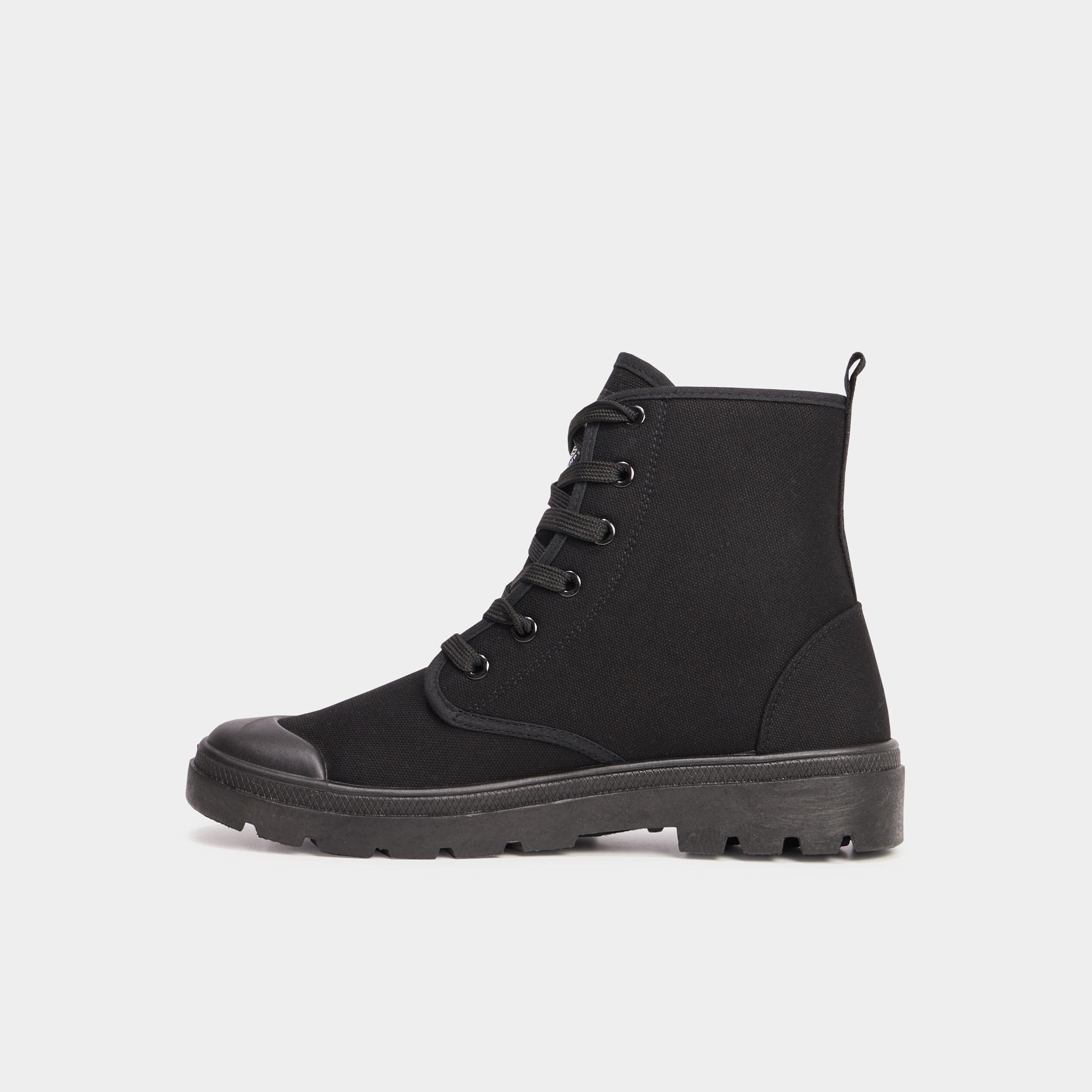 Baskets montantes en toile Trappeur noir femme