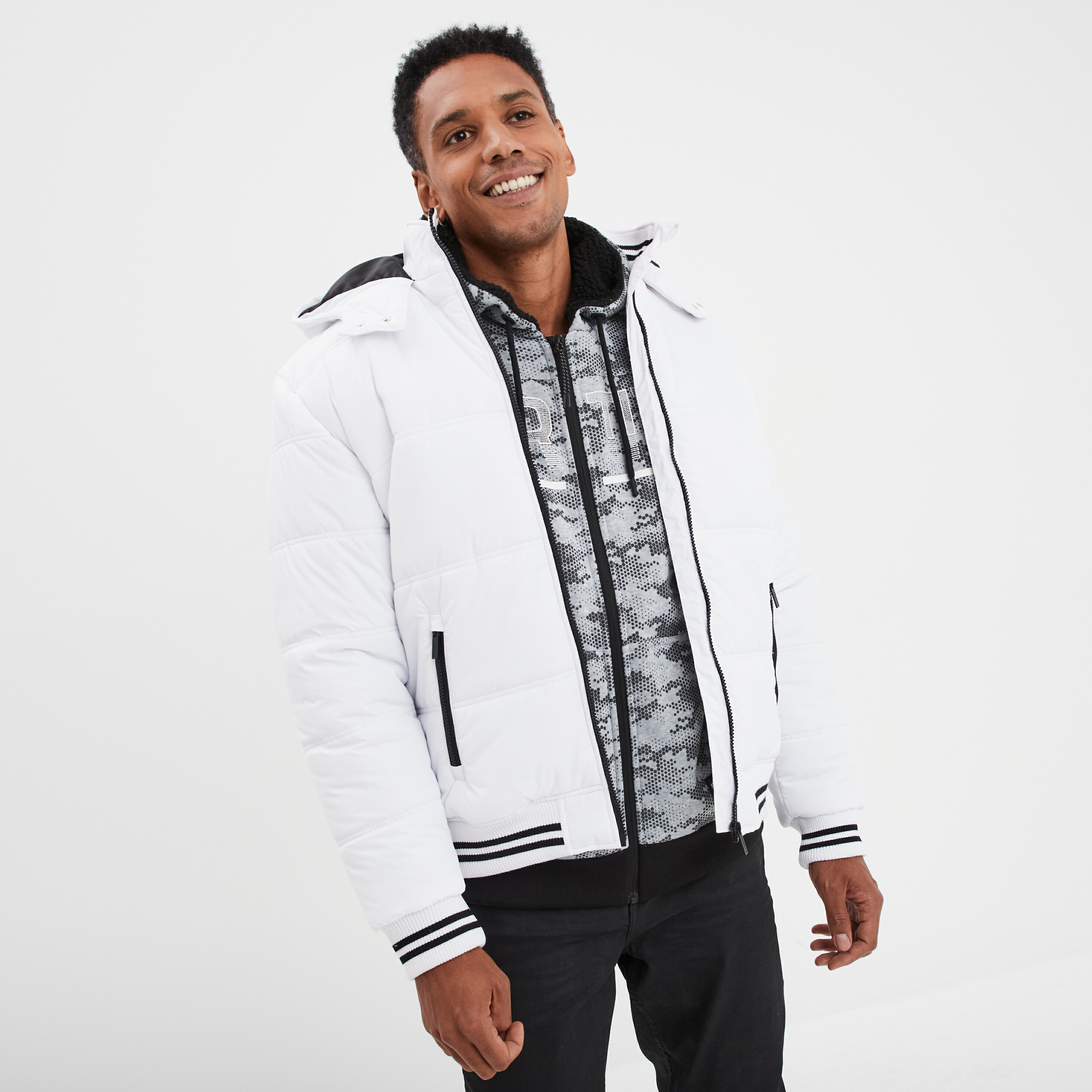 doudoune doublee droite a capuche blanc homme Doudoune doublée droite à capuche blanc homme