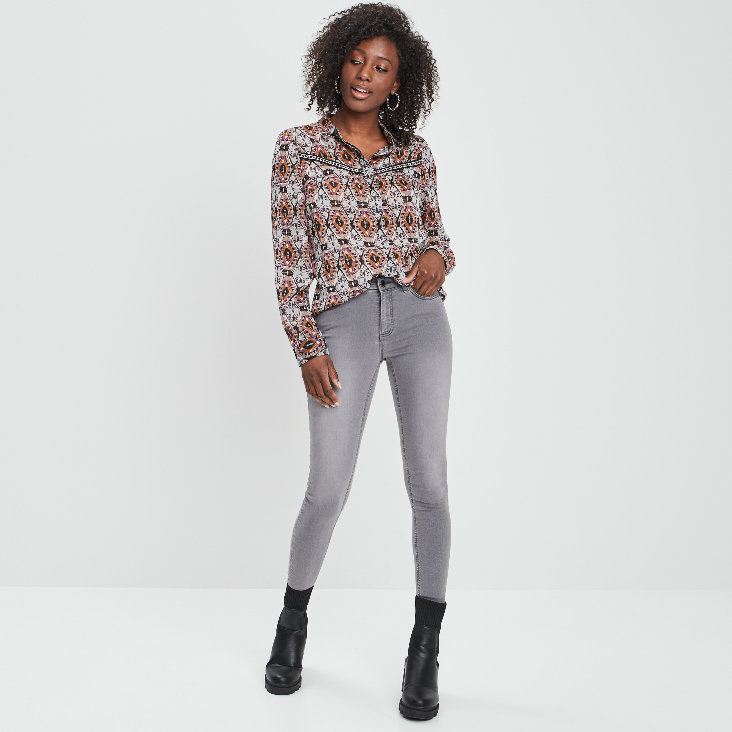 Chemise ajust&eacute;e manches longues ecru femme