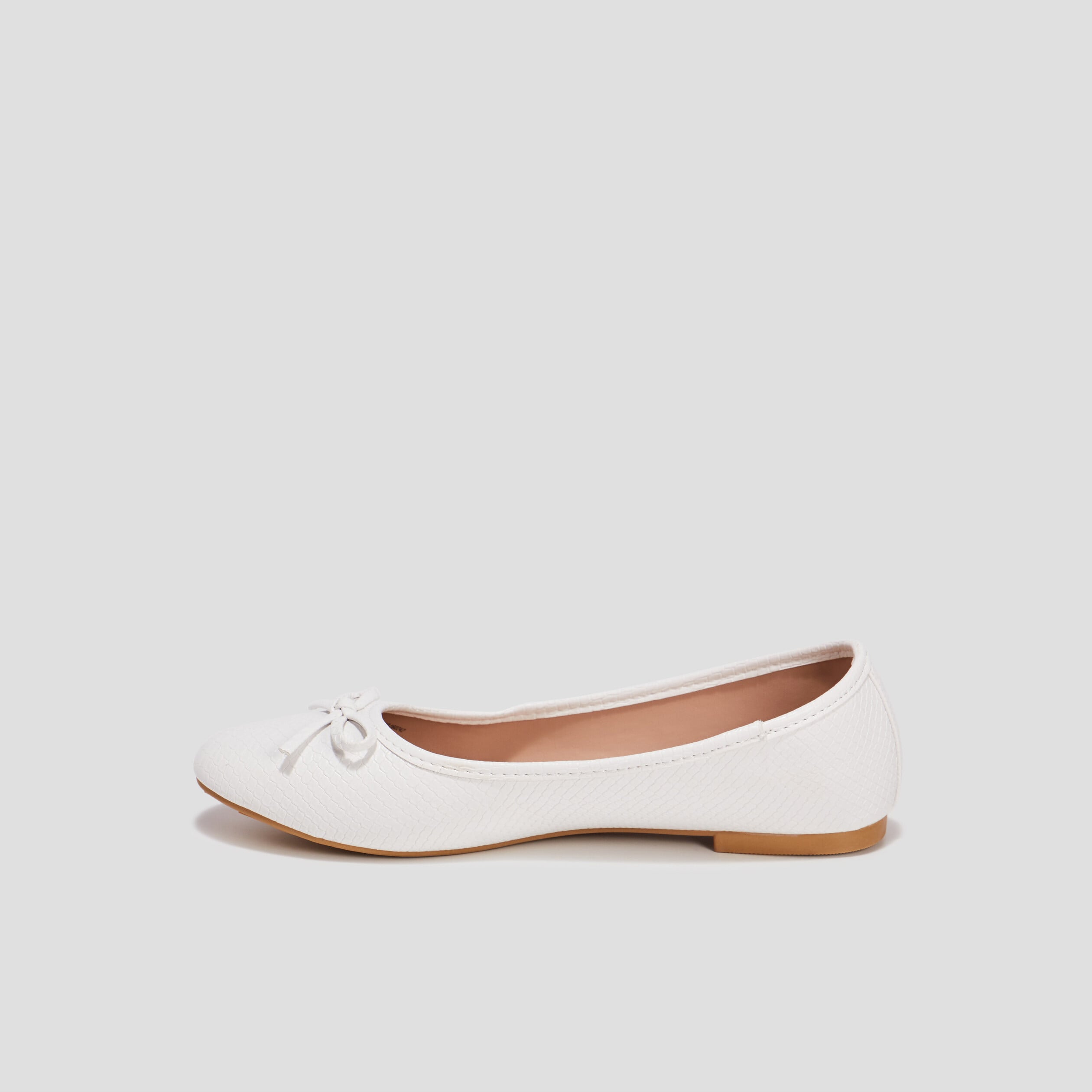 Ballerines d&eacute;tail noeud blanc femme