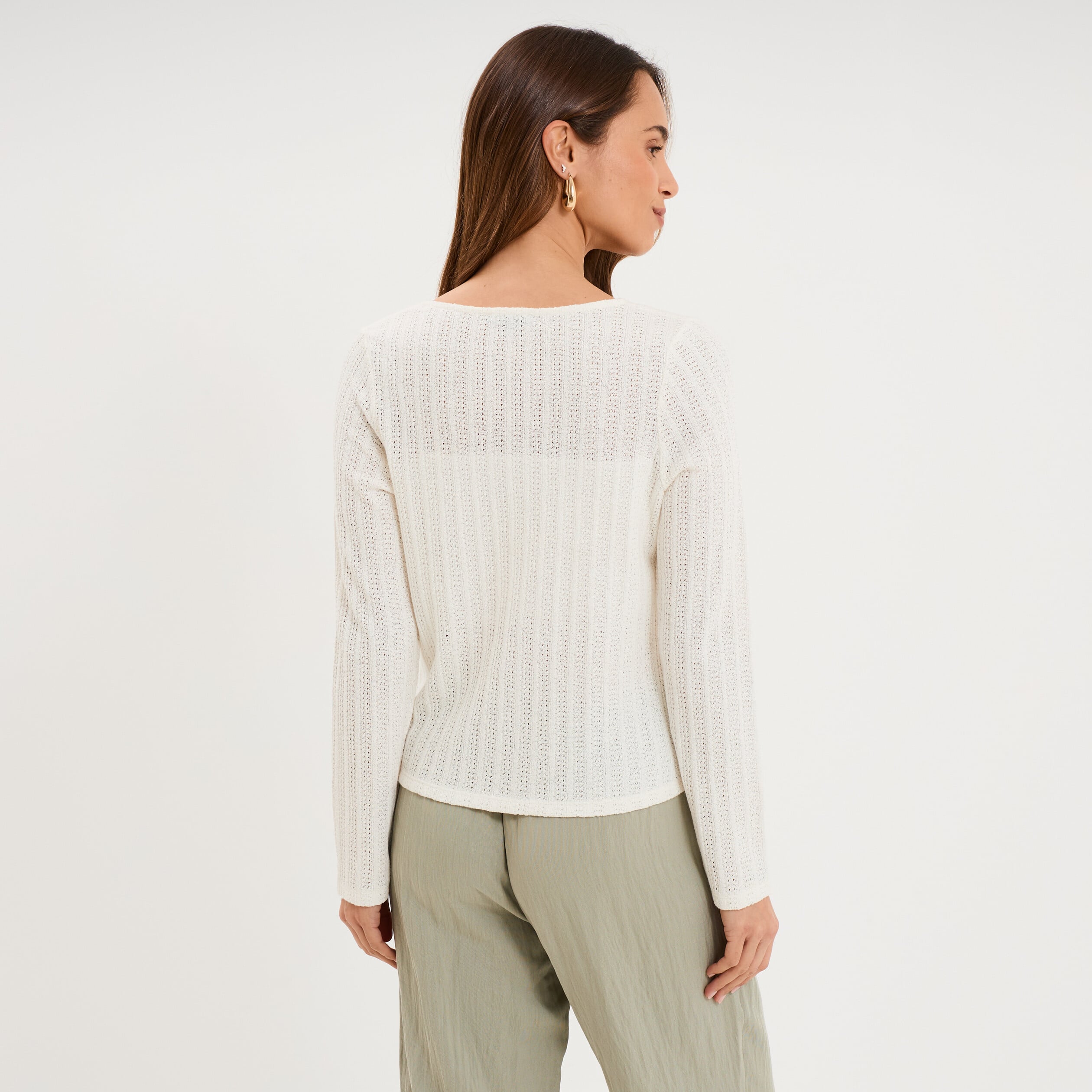 T-shirt ajour&eacute; avec noeud devant ecru femme