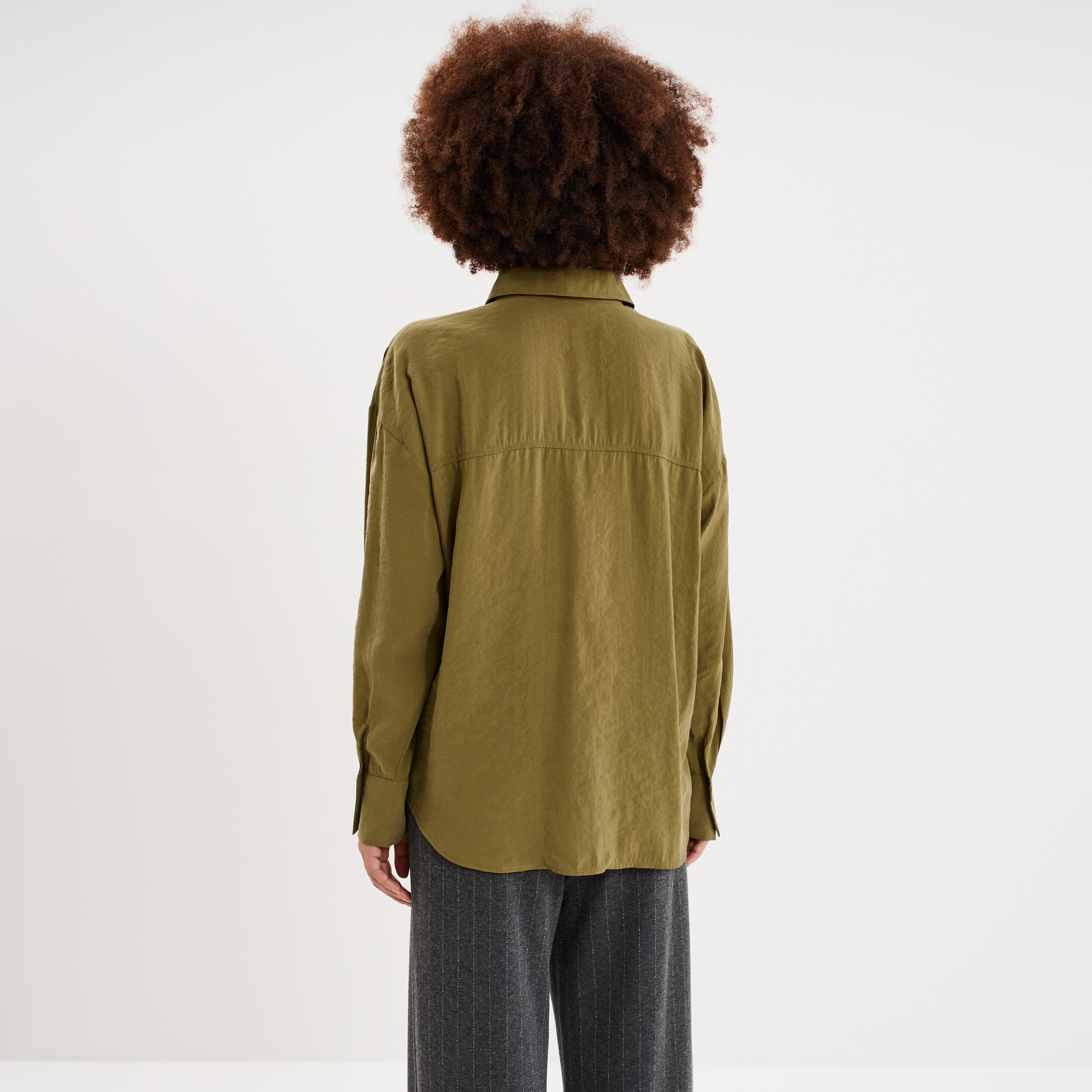 Chemise fluide manches longues oversize vert kaki femme