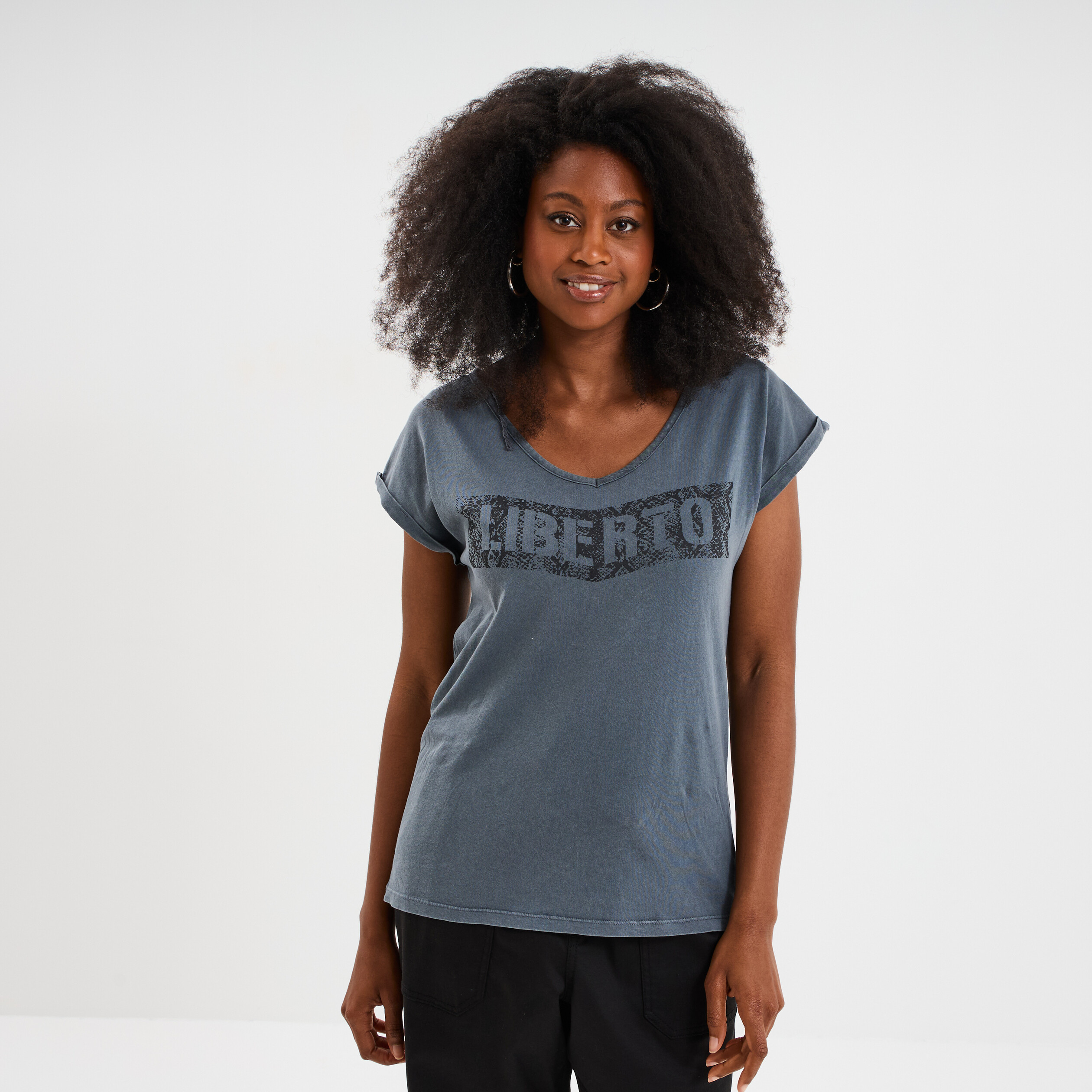 T-shirt d&eacute;lav&eacute; en coton gris femme