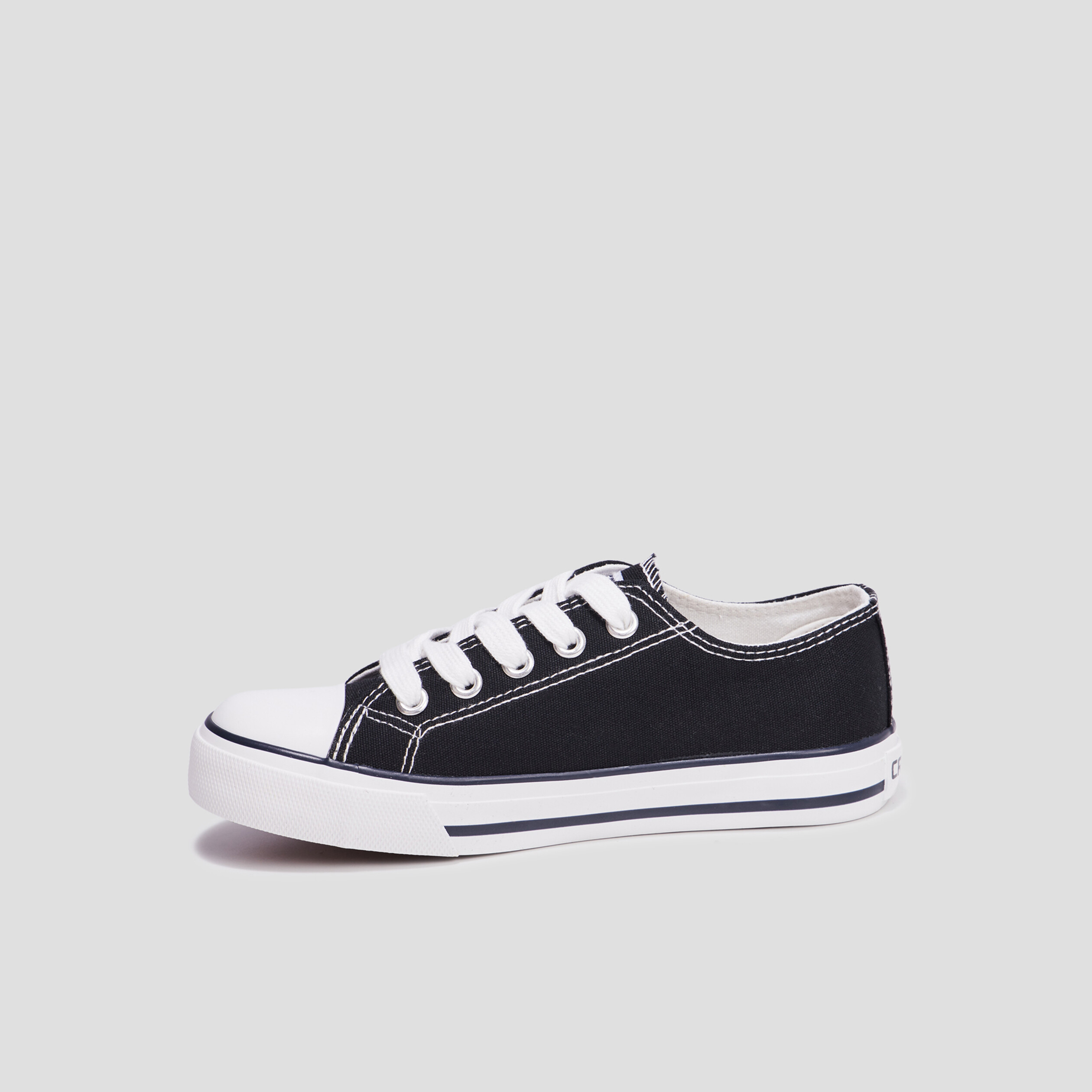 tennis en toile a lacets creeks noir fille Tennis en toile à lacets Creeks noir fille