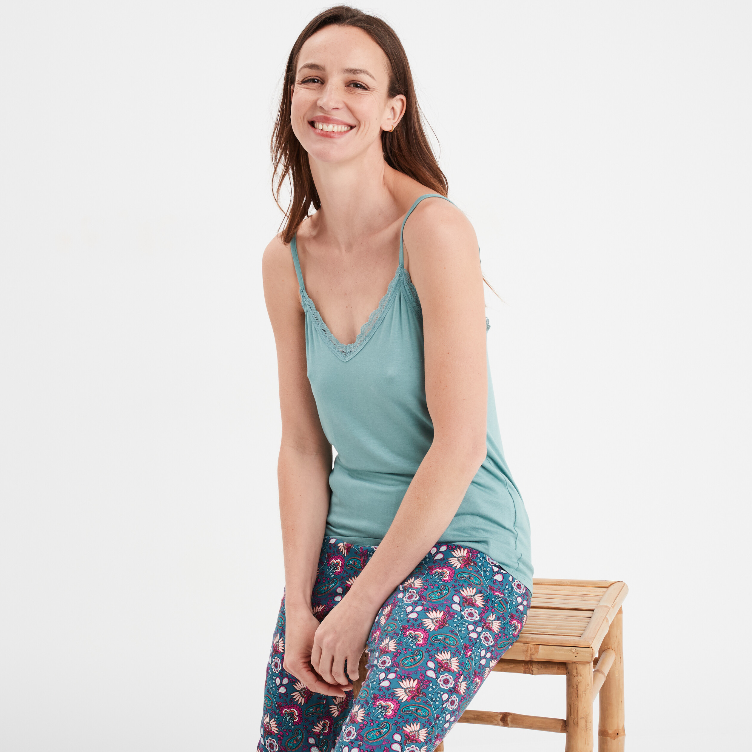 Haut de pyjama d&eacute;bardeur &agrave; bretelles bleu gris femme