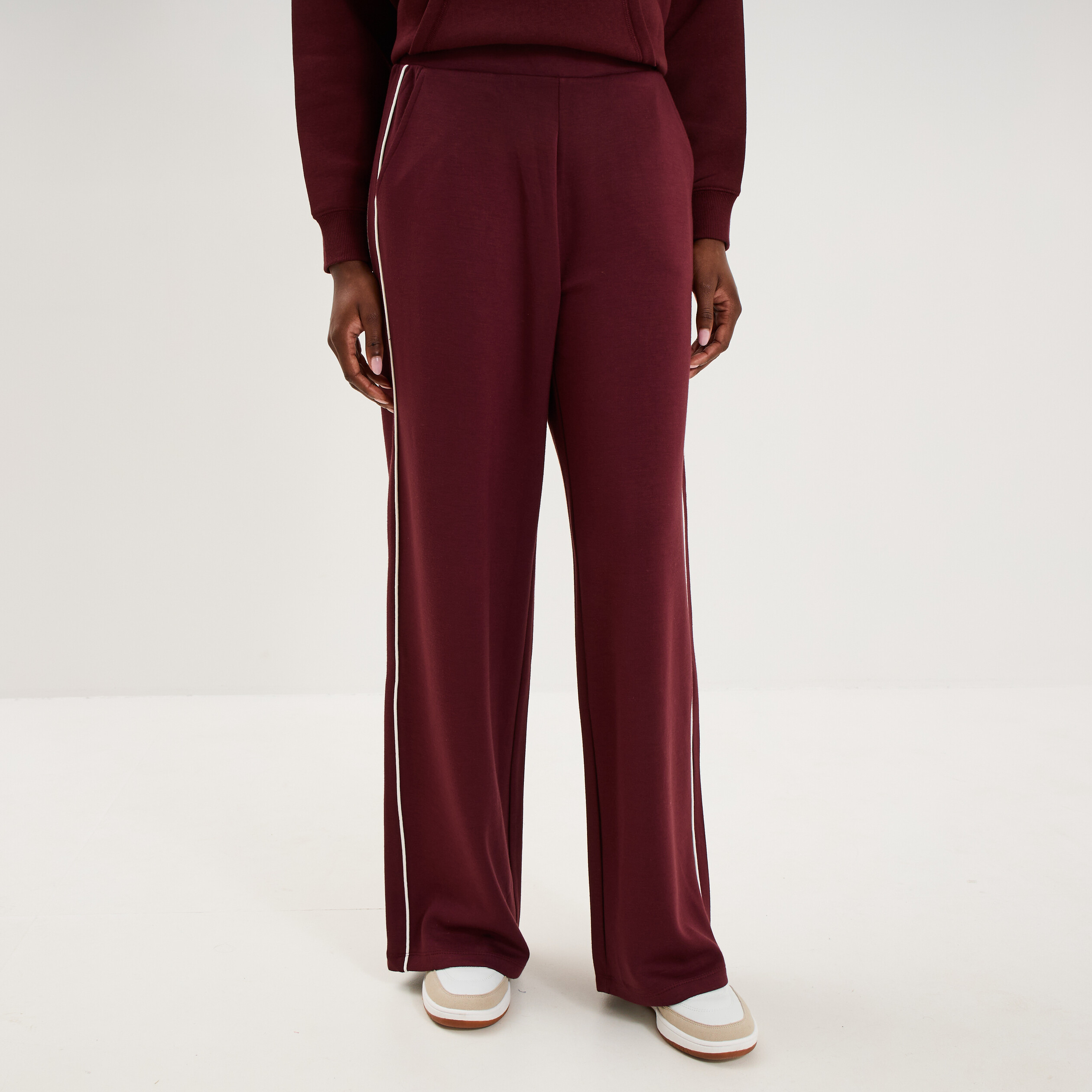 Pantalon de jogging large molletonn&eacute; violet fonc&eacute; femme
