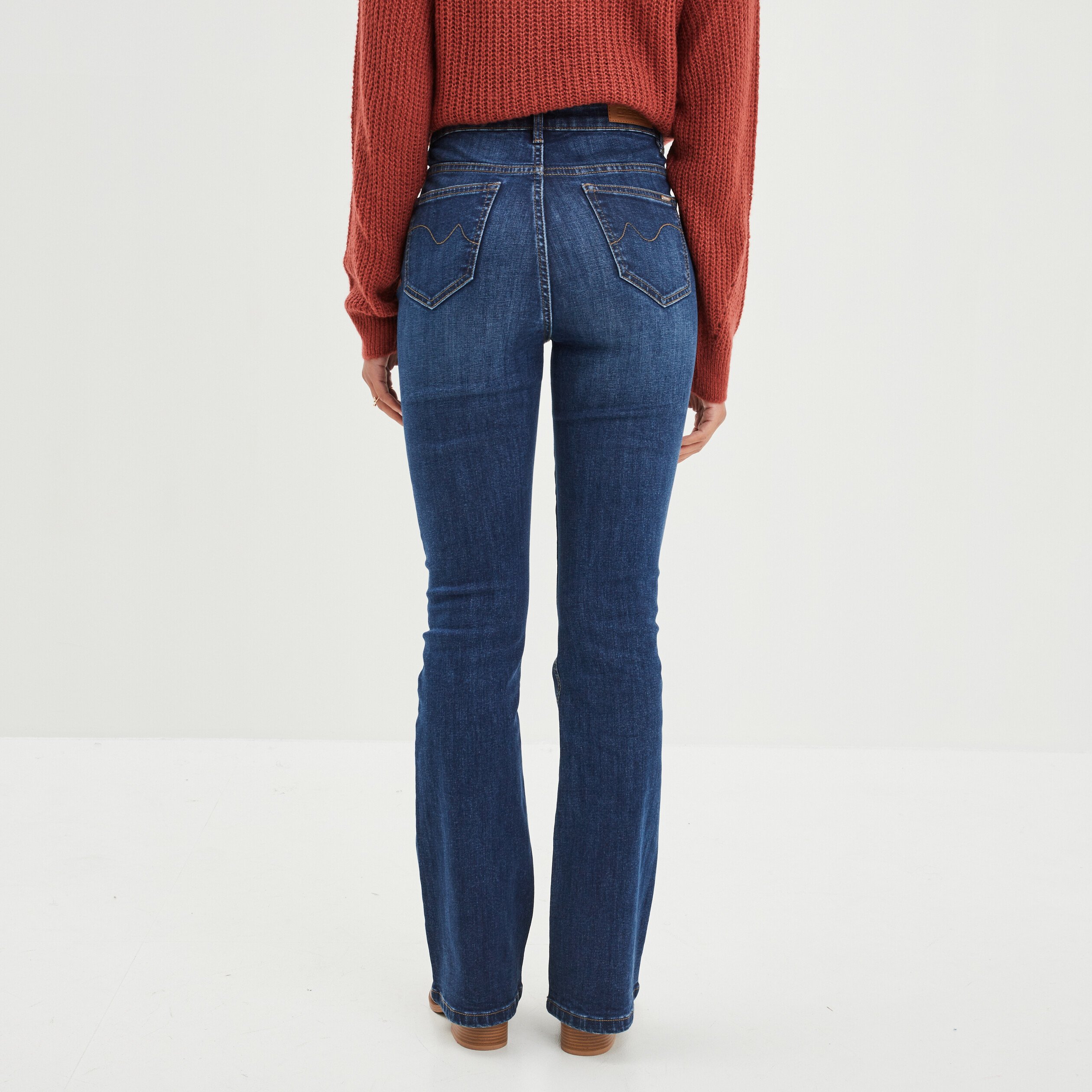 jeans flare 5 poches creeks denim stone femme Jeans flare 5 poches Creeks denim stone femme