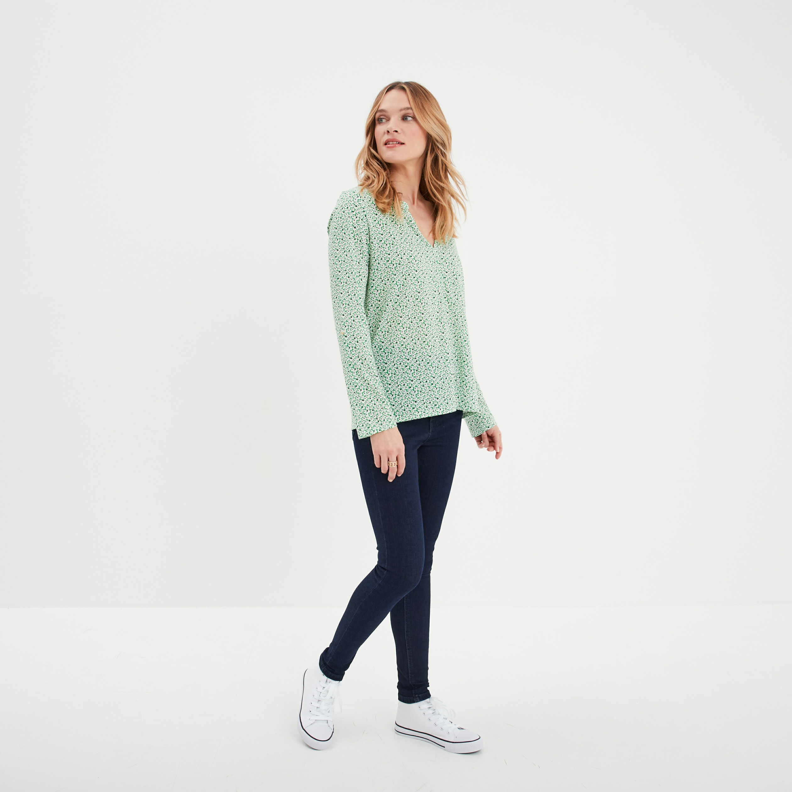 t shirt manches longues a revers vert femme T-shirt manches longues à revers vert femme