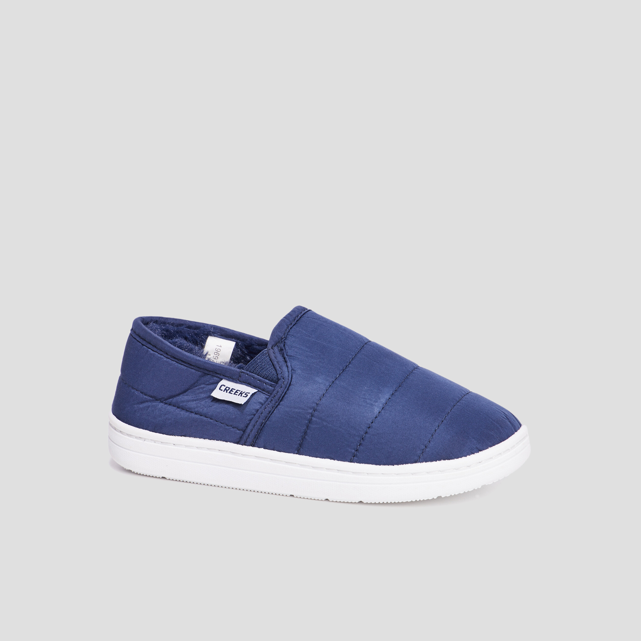Chaussons doublure fausse fourrure bleu gar&ccedil;on