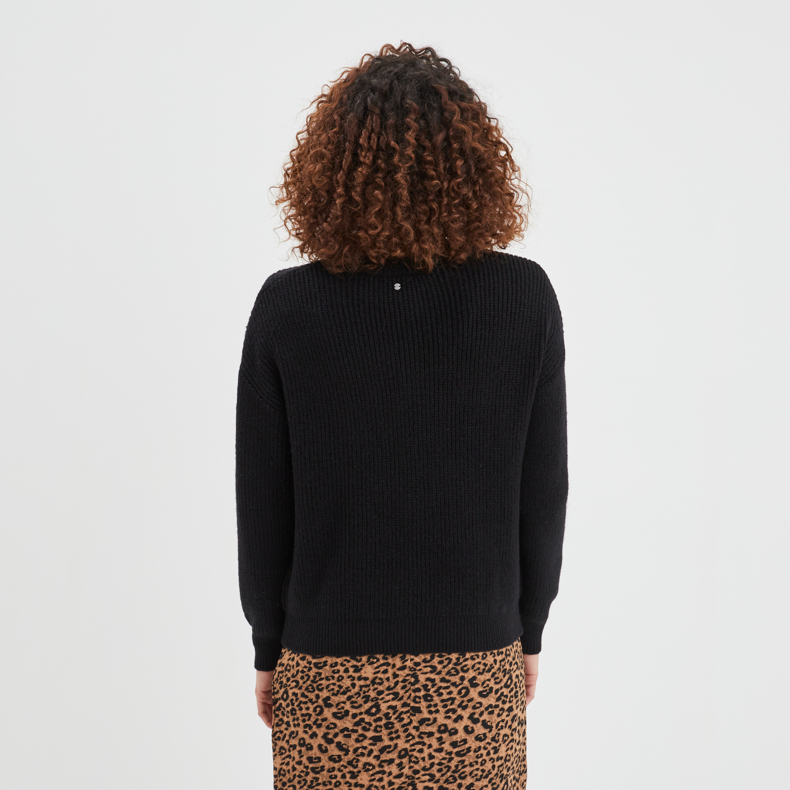 pull col rond aspect laineux noir femme Pull col rond aspect laineux noir femme