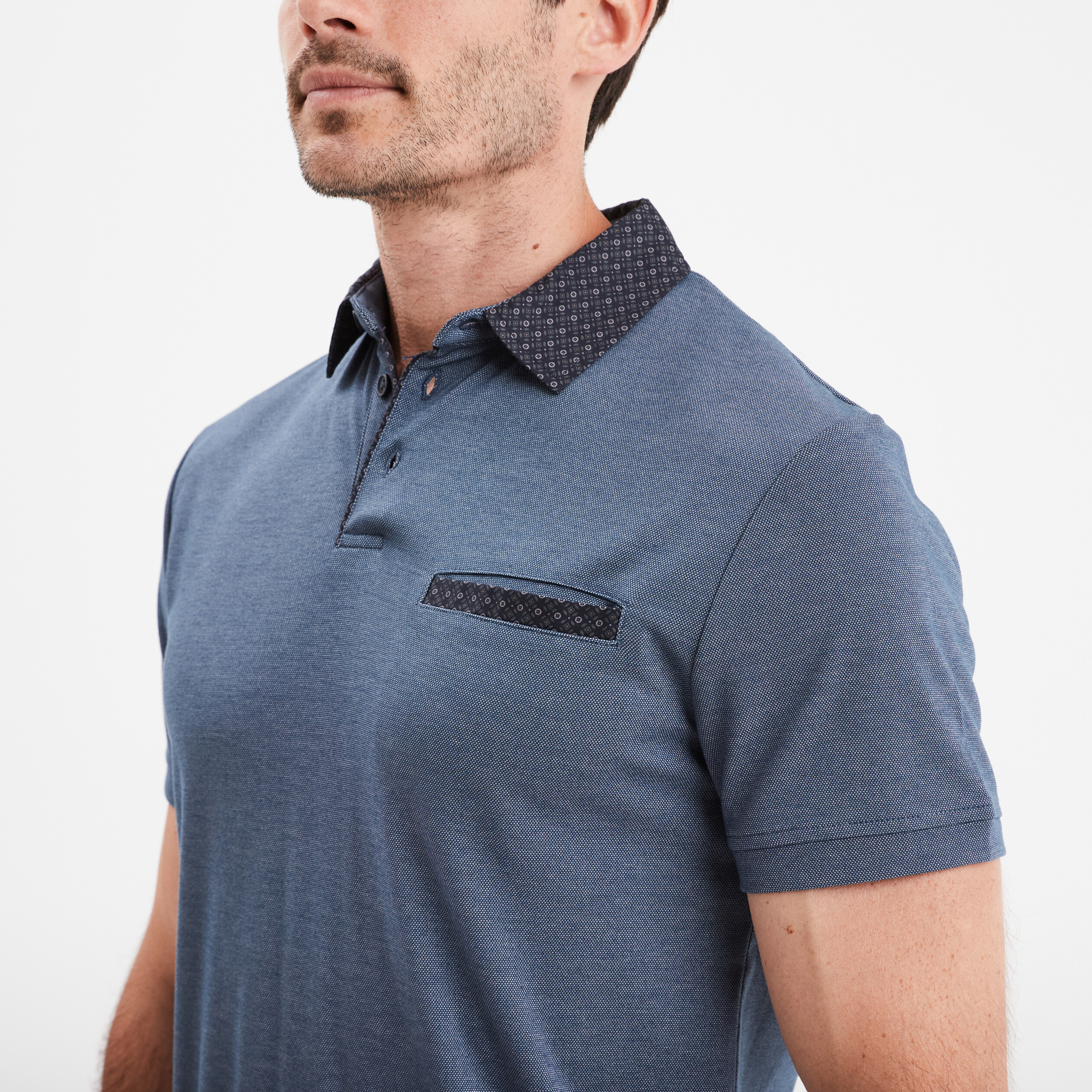 polo droit manches courtes 1 poche buste bleu fonce homme Polo droit manches courtes 1 poche buste bleu foncé homme