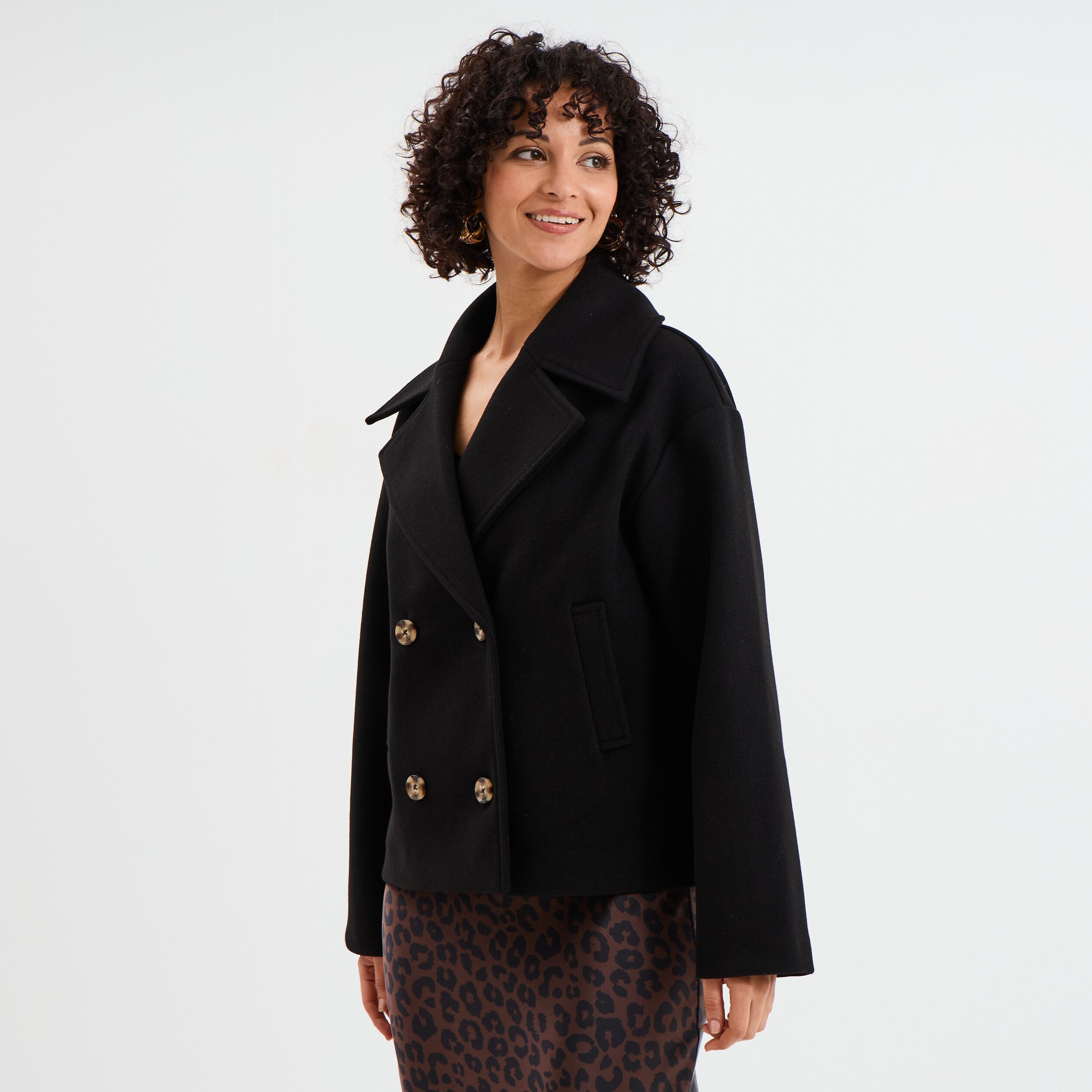 blouson court boutonne noir femme Blouson court boutonné noir femme