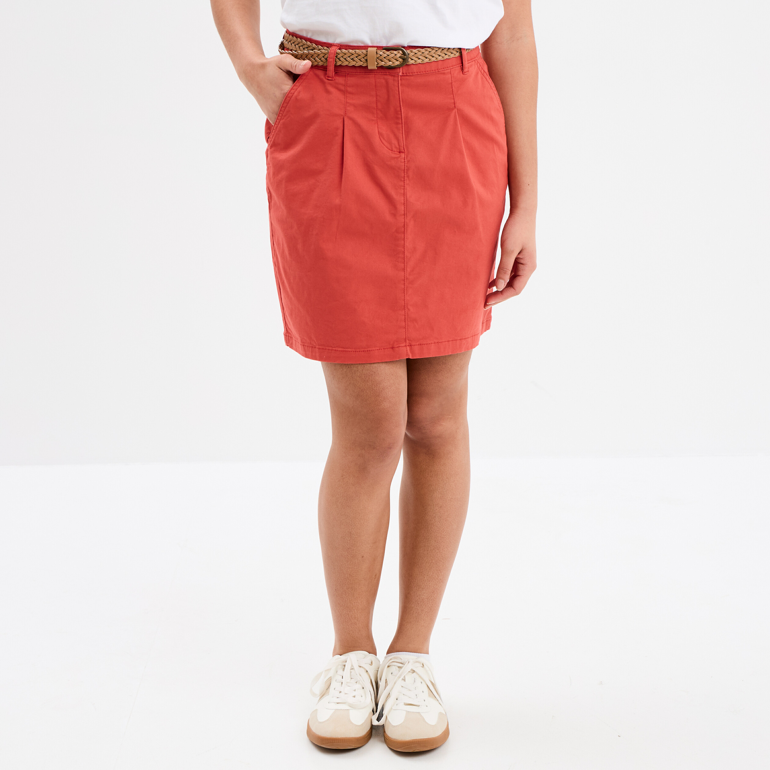 jupe chino droite ceinture tressee rouge corail femme Jupe chino droite ceinture tressée rouge corail femme