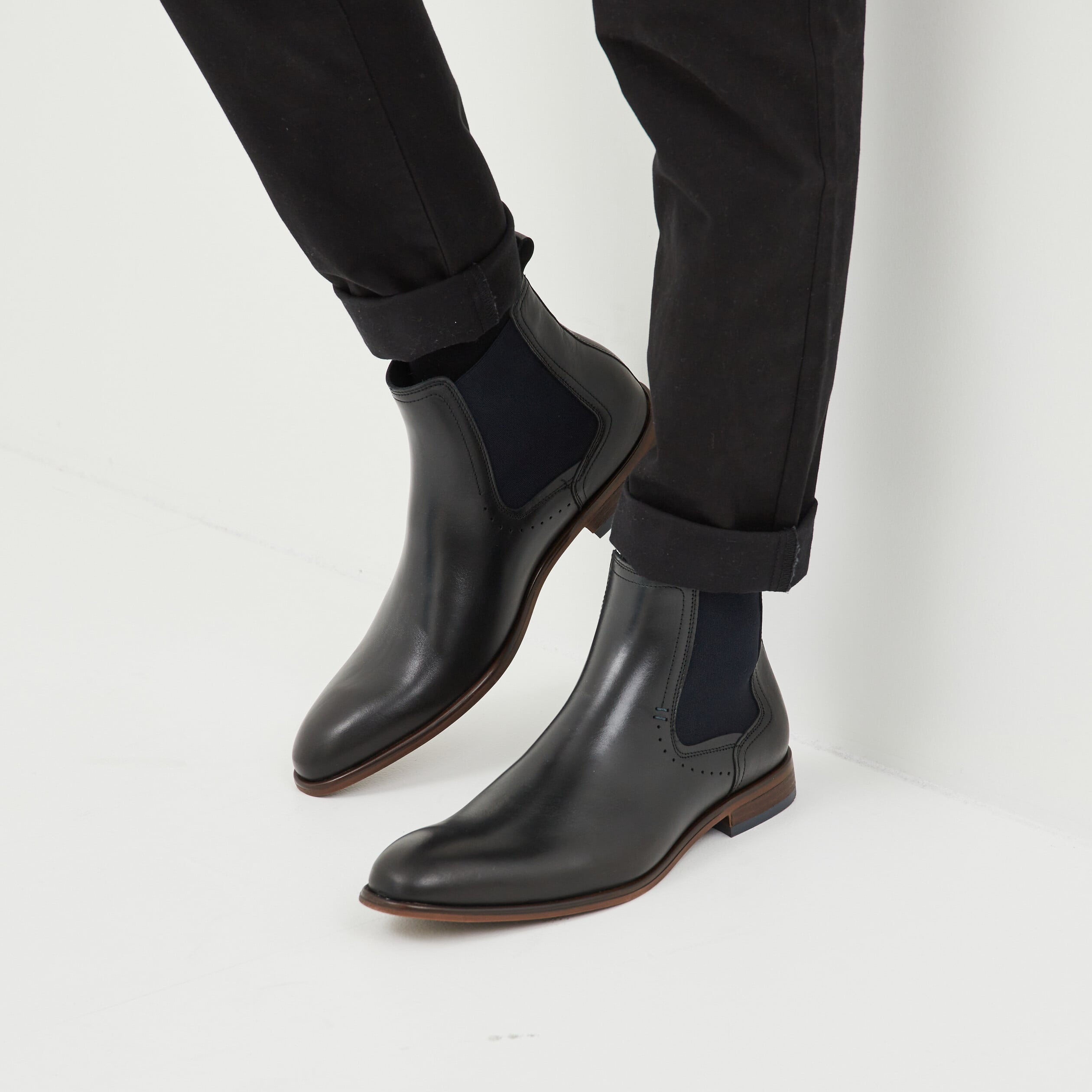 Bottines chelsea en cuir noir homme