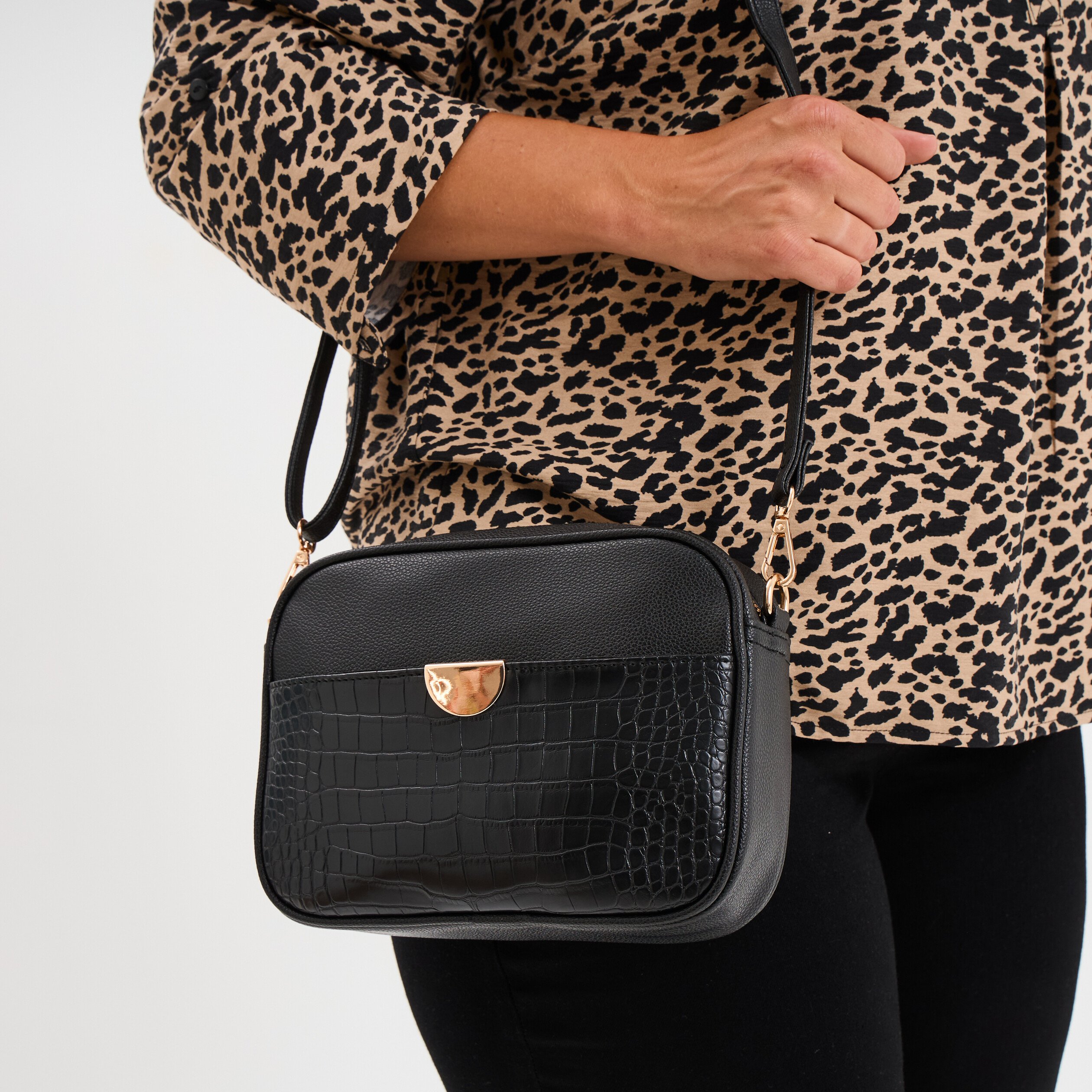 sac avec 2 bandoulieres noir femme Sac avec 2 bandoulières noir femme