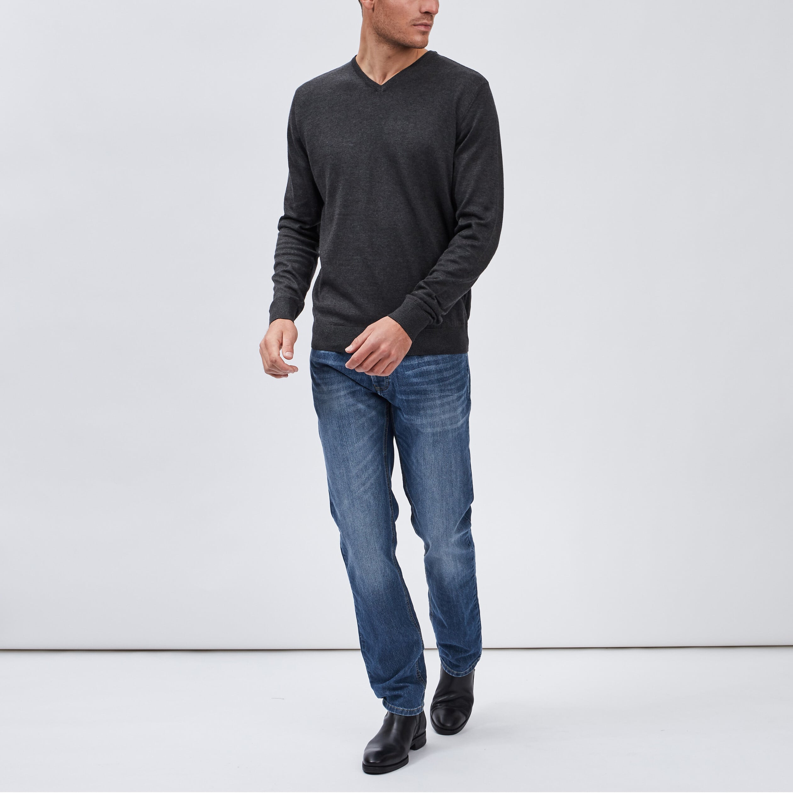 Pull jersey col V m&eacute;lange coton gris fonc&eacute; homme