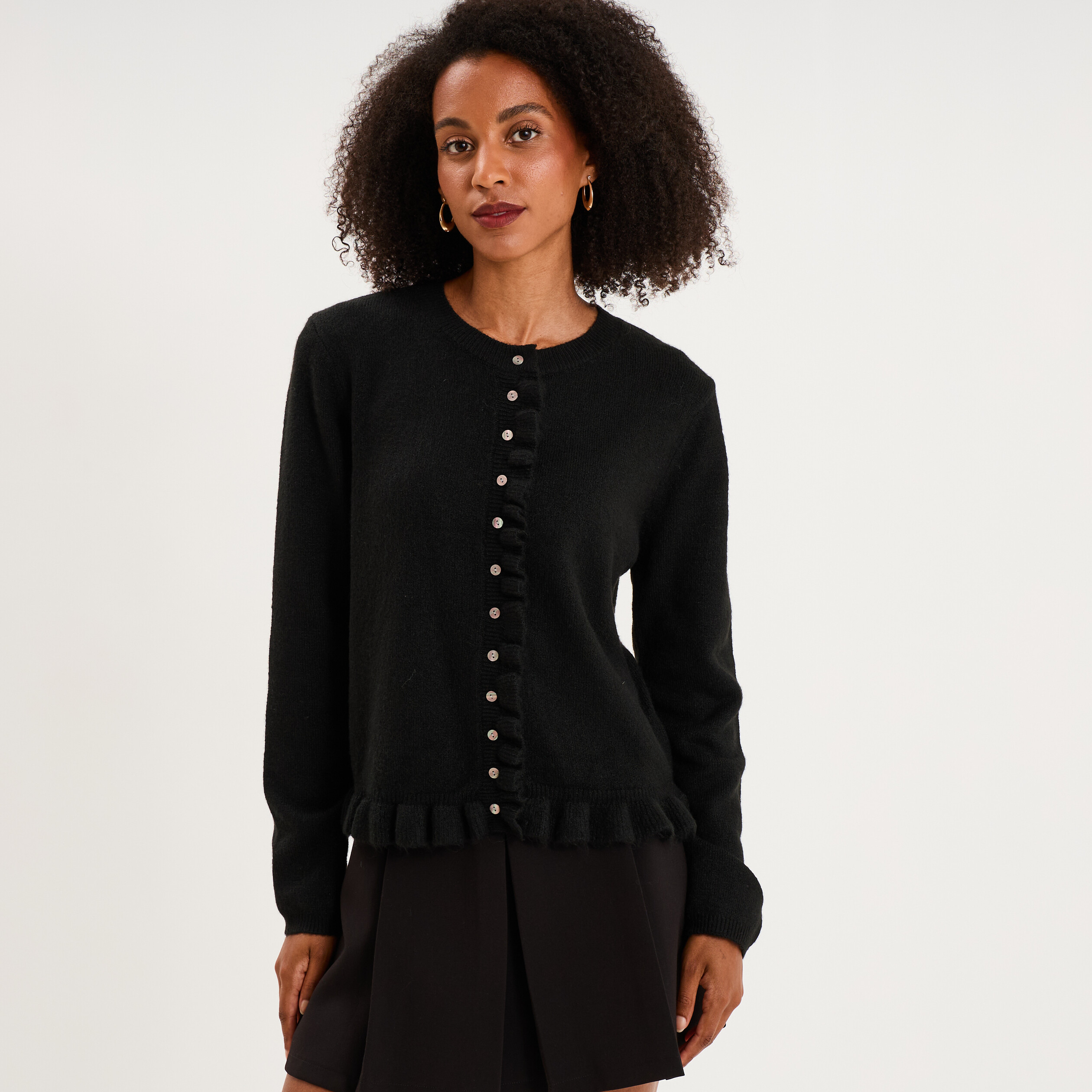 Gilet col rond &agrave; volants boutonn&eacute; noir femme