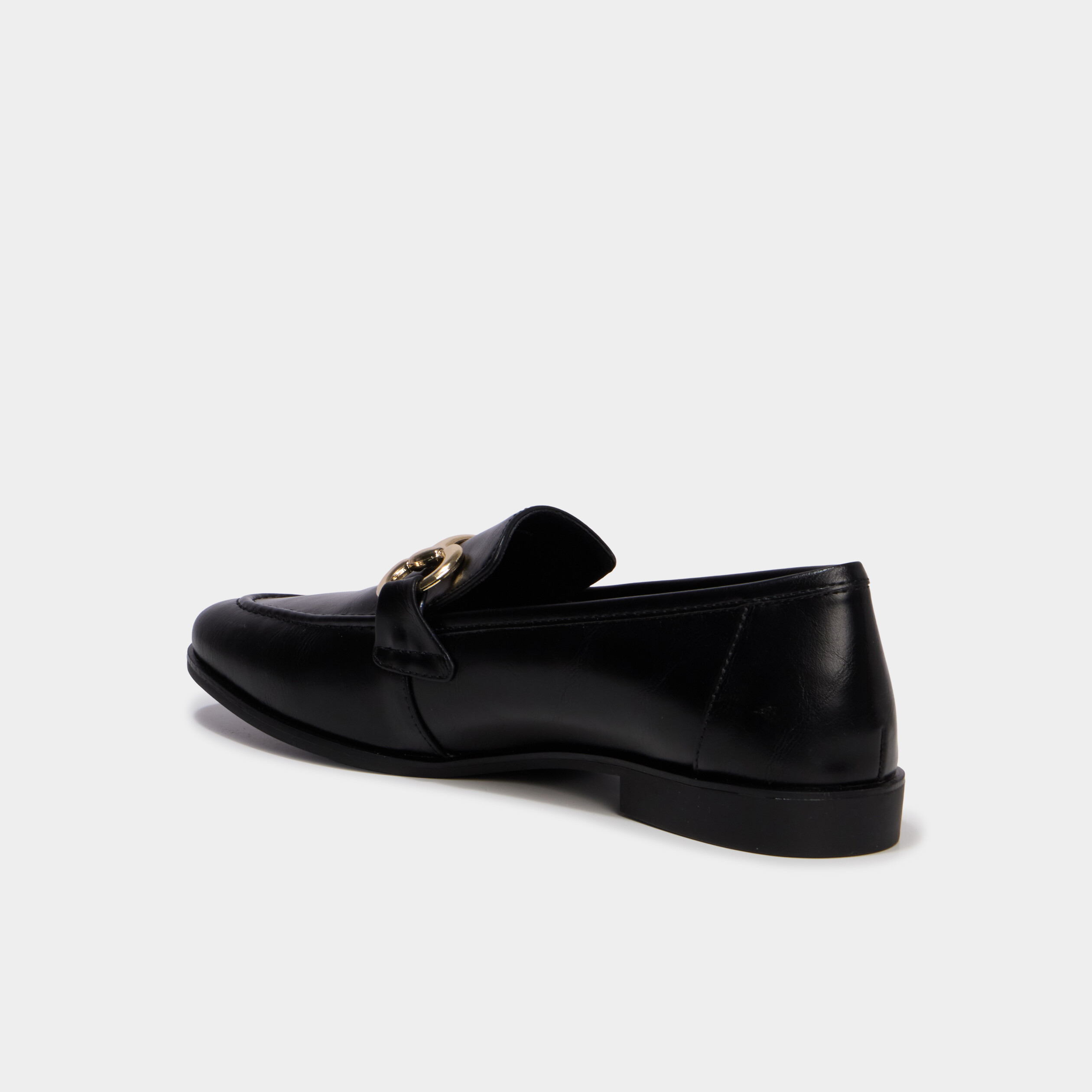 Mocassin femme &agrave; boucle m&eacute;tal plate noir femme