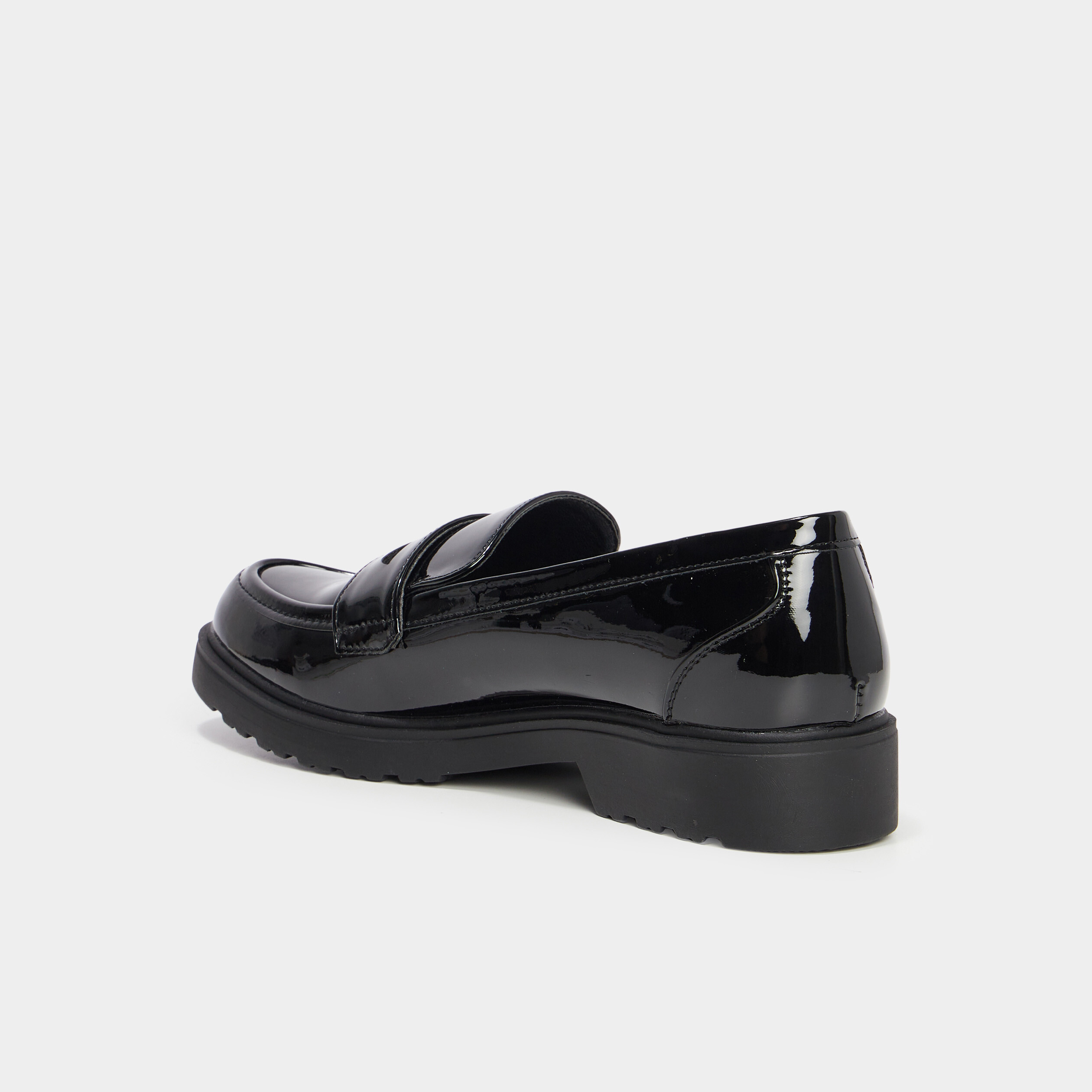 Mocassins vernis semelle crant&eacute;e Liberto noir femme