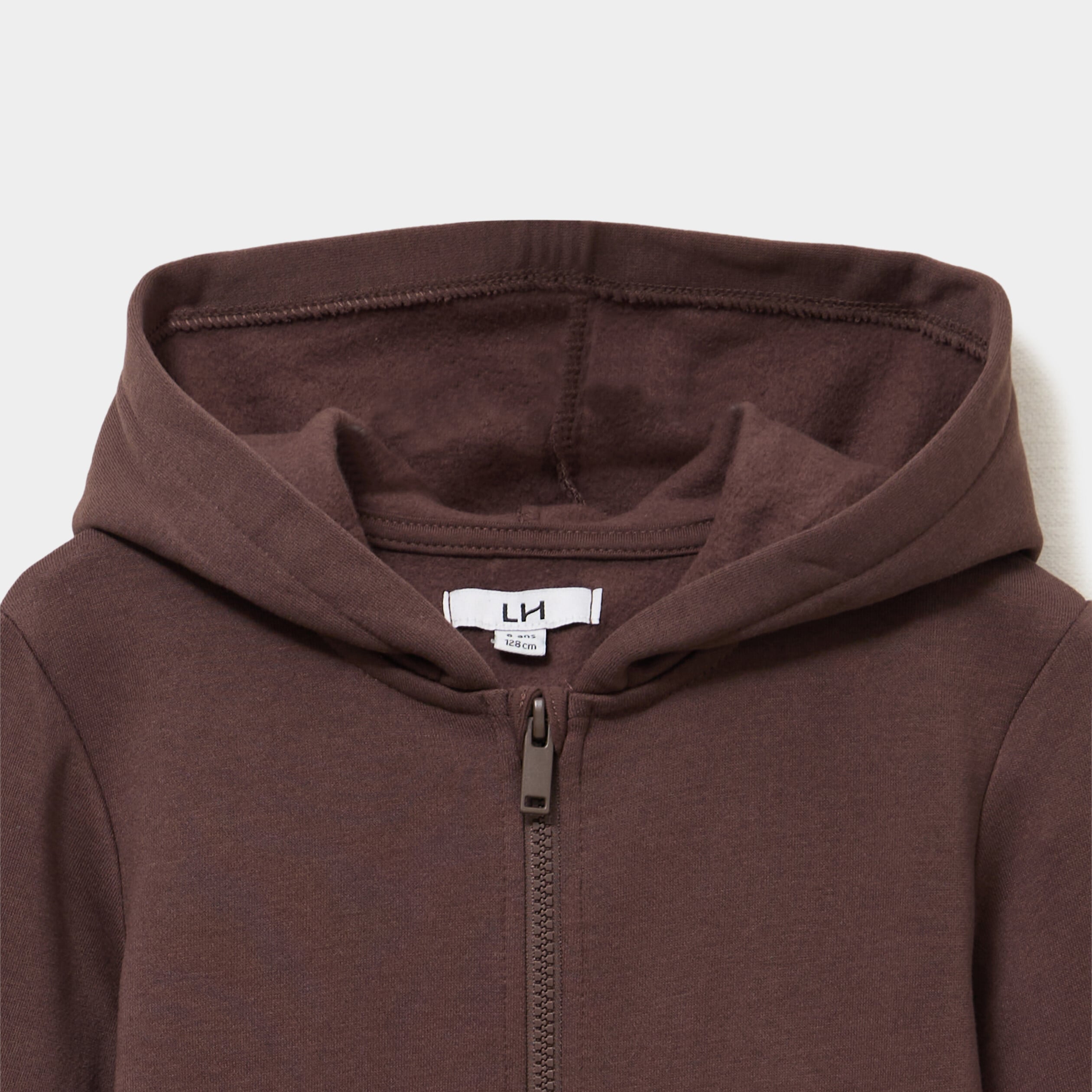 Sweat zipp&eacute; &agrave; capuche en molleton marron fonc&eacute; gar&ccedil;on