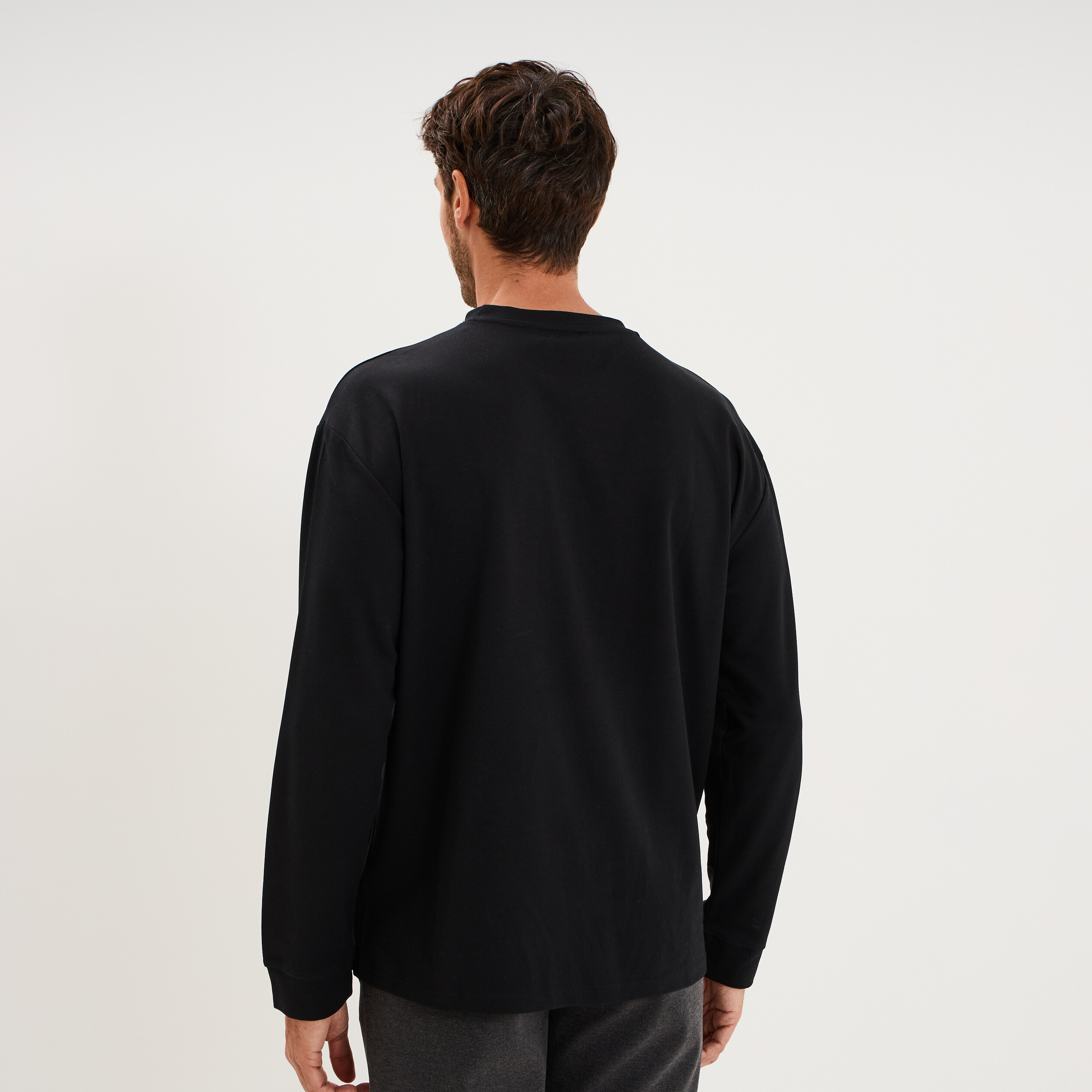 T-shirt col rond manches longues noir homme