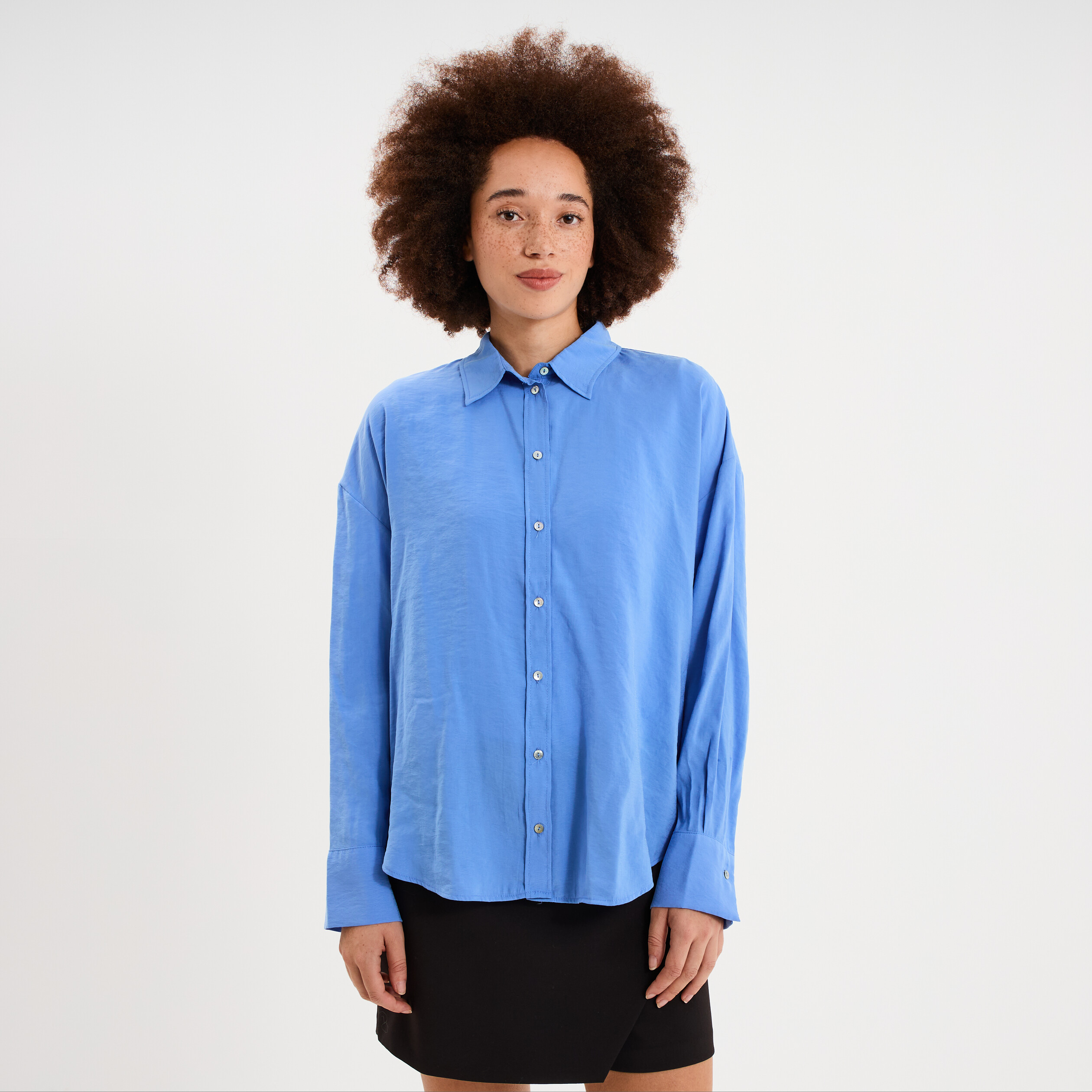 Chemise fluide manches longues oversize bleu electrique femme