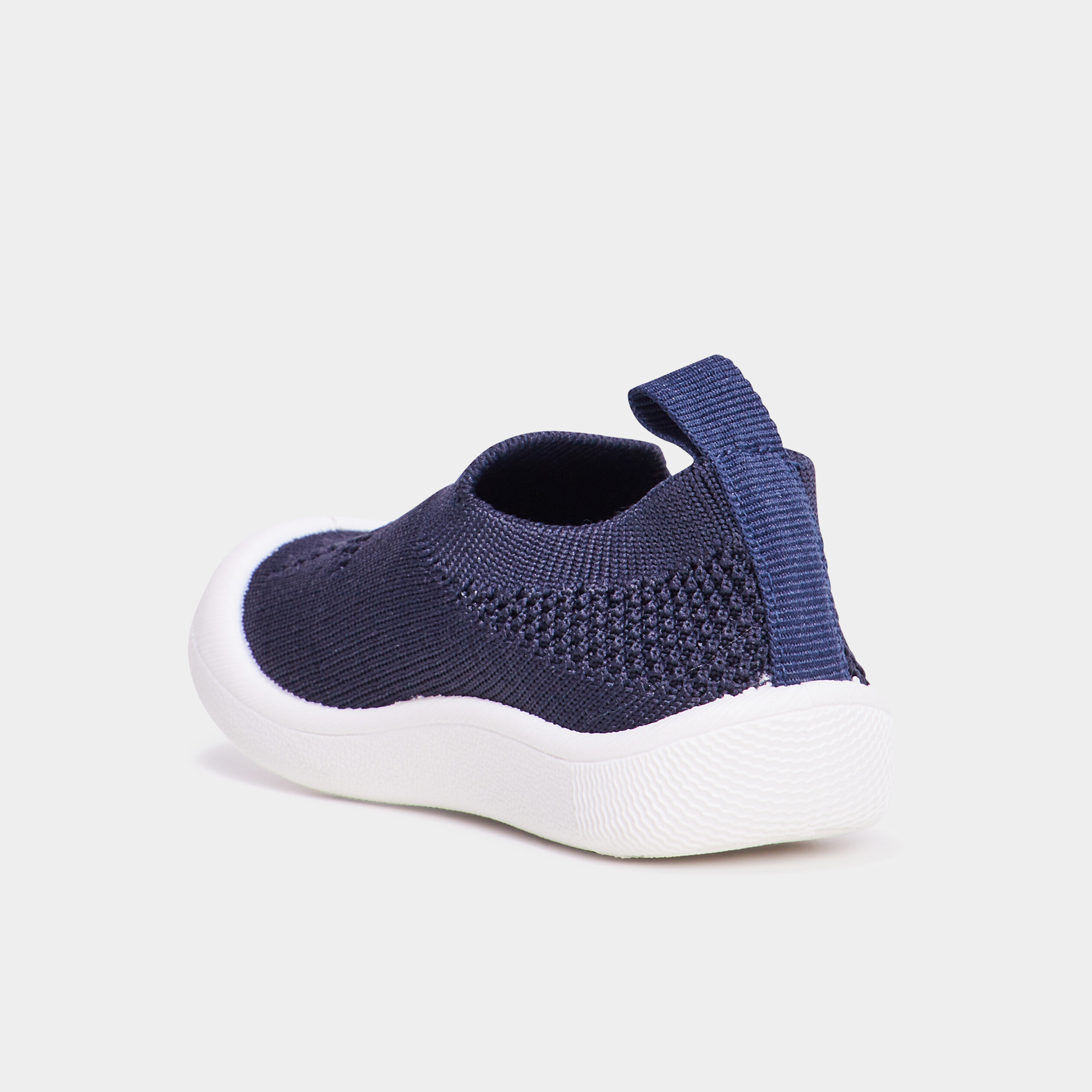 Chaussons aspect tricot semelle souple bleu marine b&eacute;b&eacute; gar&ccedil;on