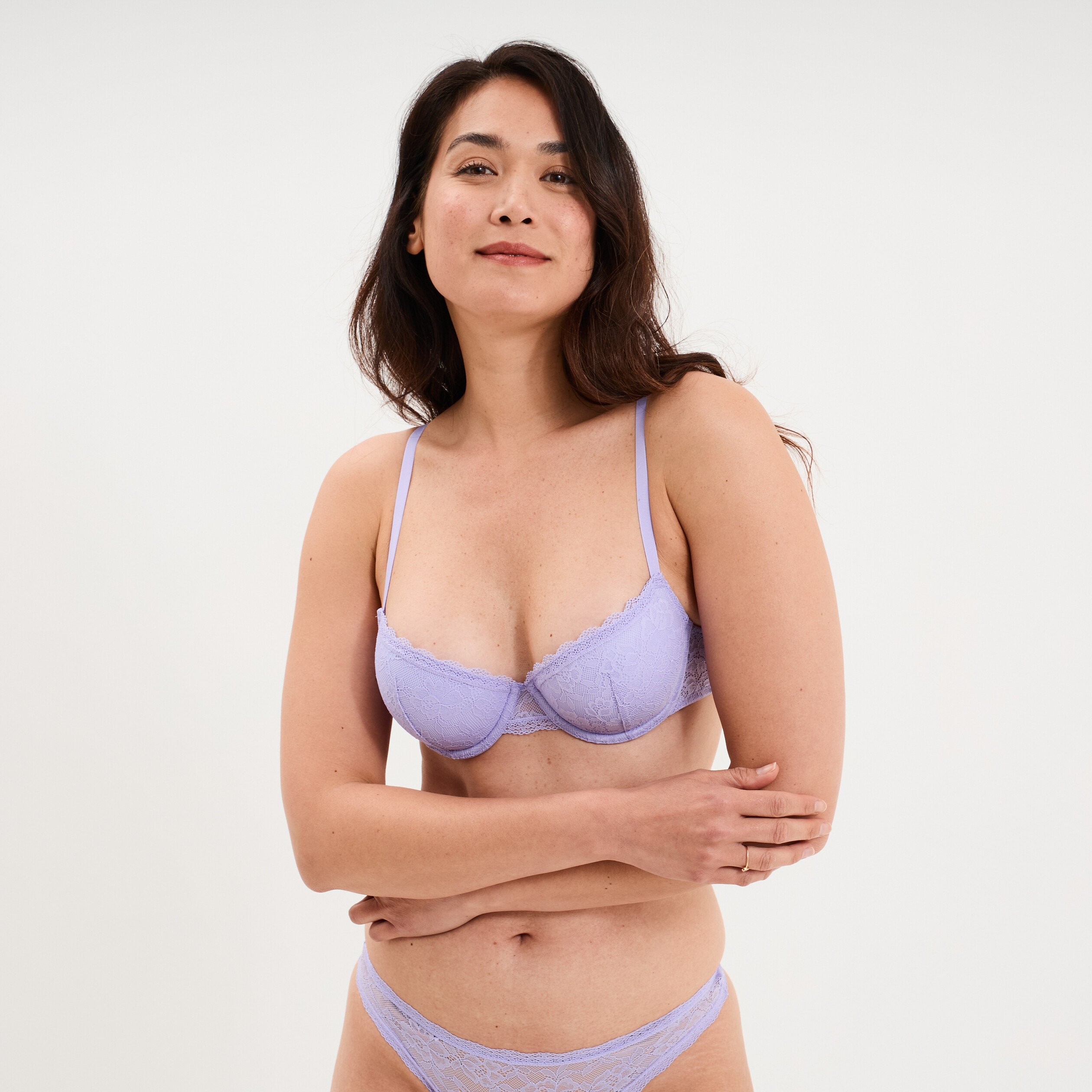 Soutien-gorge corbeille padd&eacute; dentelle parme femme