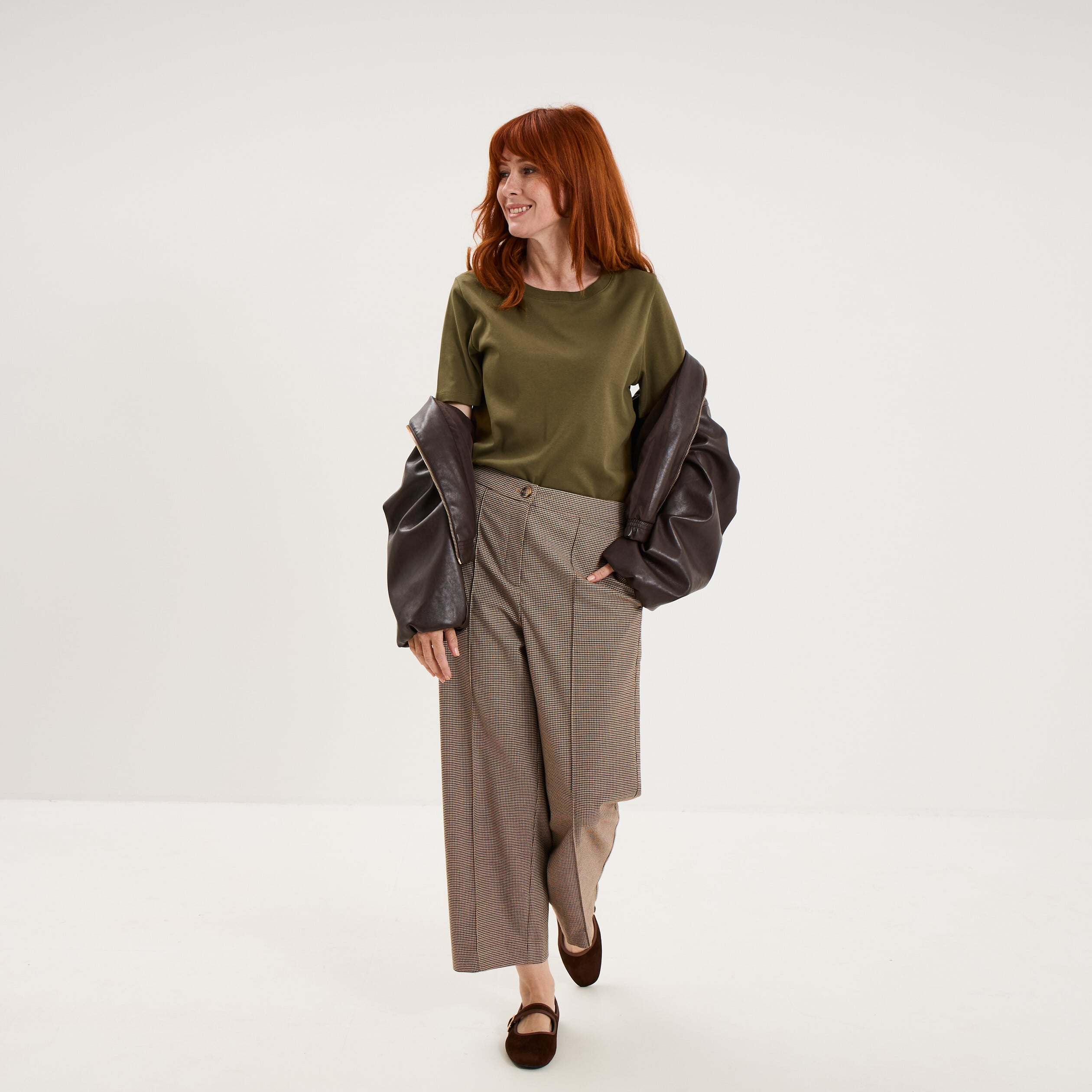 T-shirt manches courtes col rond coton vert kaki femme