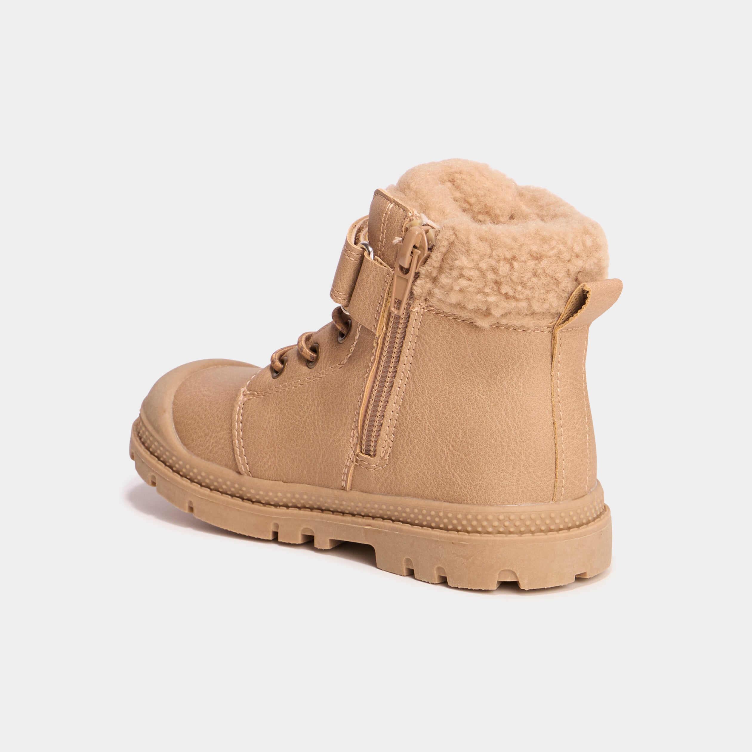 Boots crant&eacute;es doublure effet polaire marron gar&ccedil;on