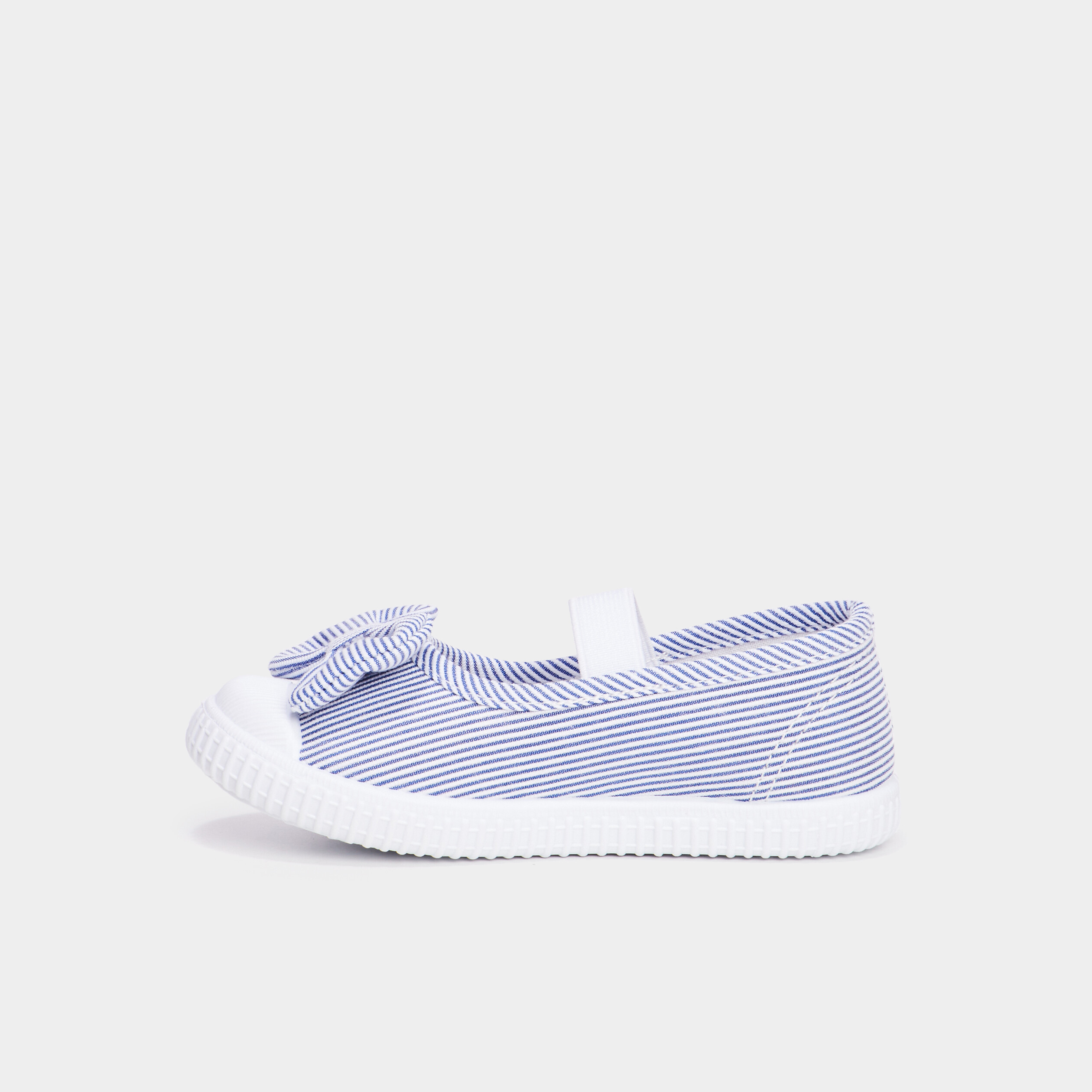 Babies en toile &agrave; noeuds bout renforc&eacute; bleu ciel fille