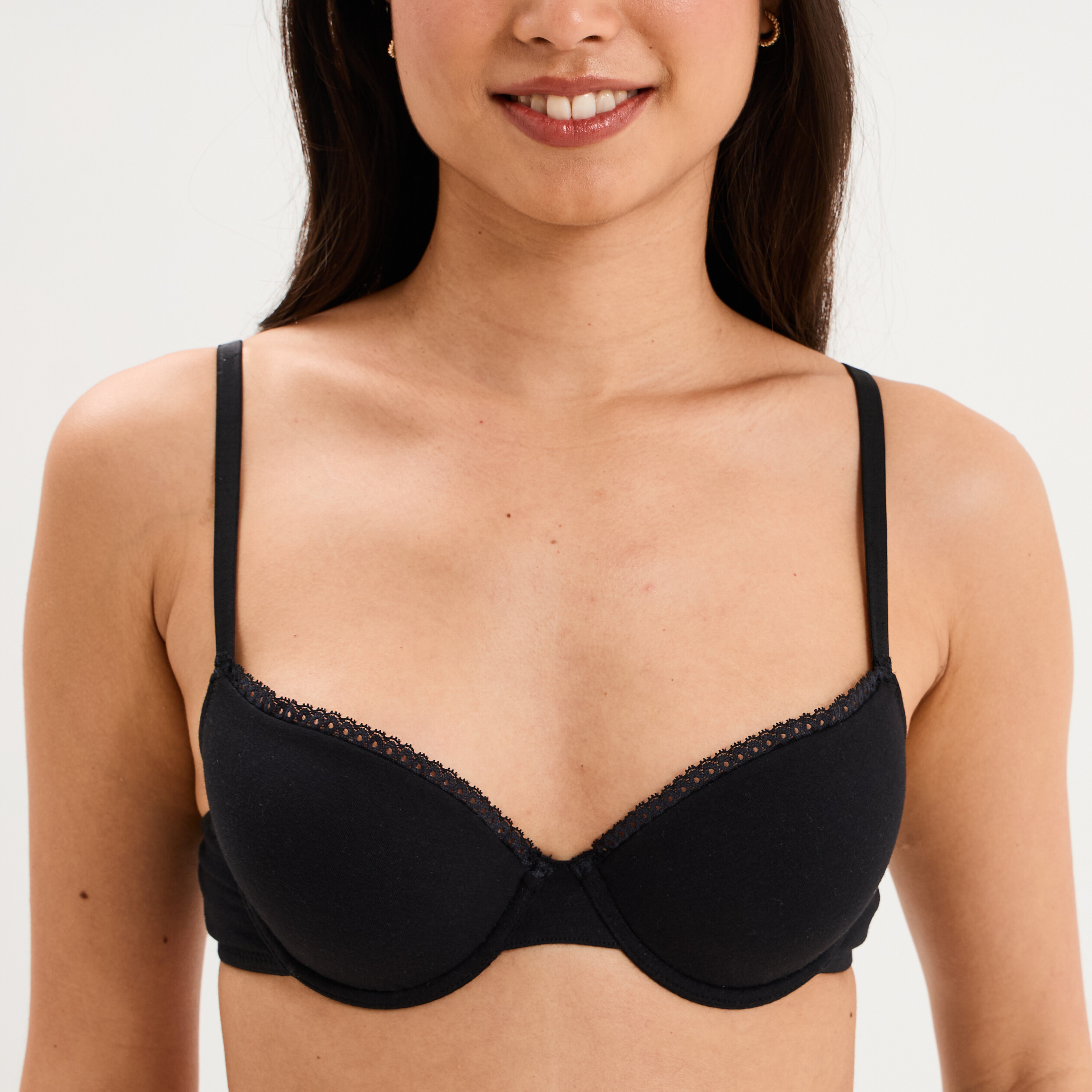 Soutien-gorge embo&icirc;tant padd&eacute; noir femme