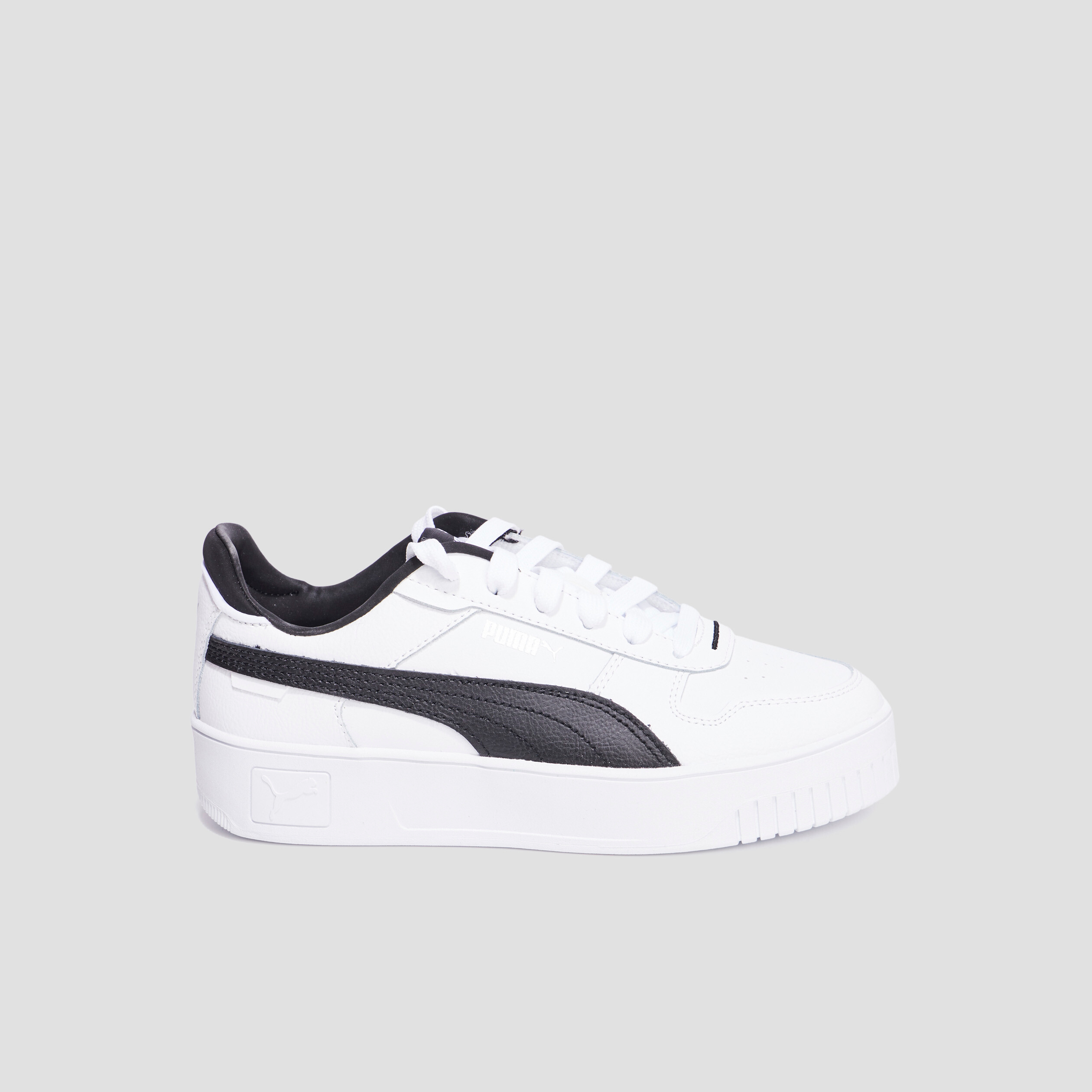 Tennis basses Puma Carina Street noir femme