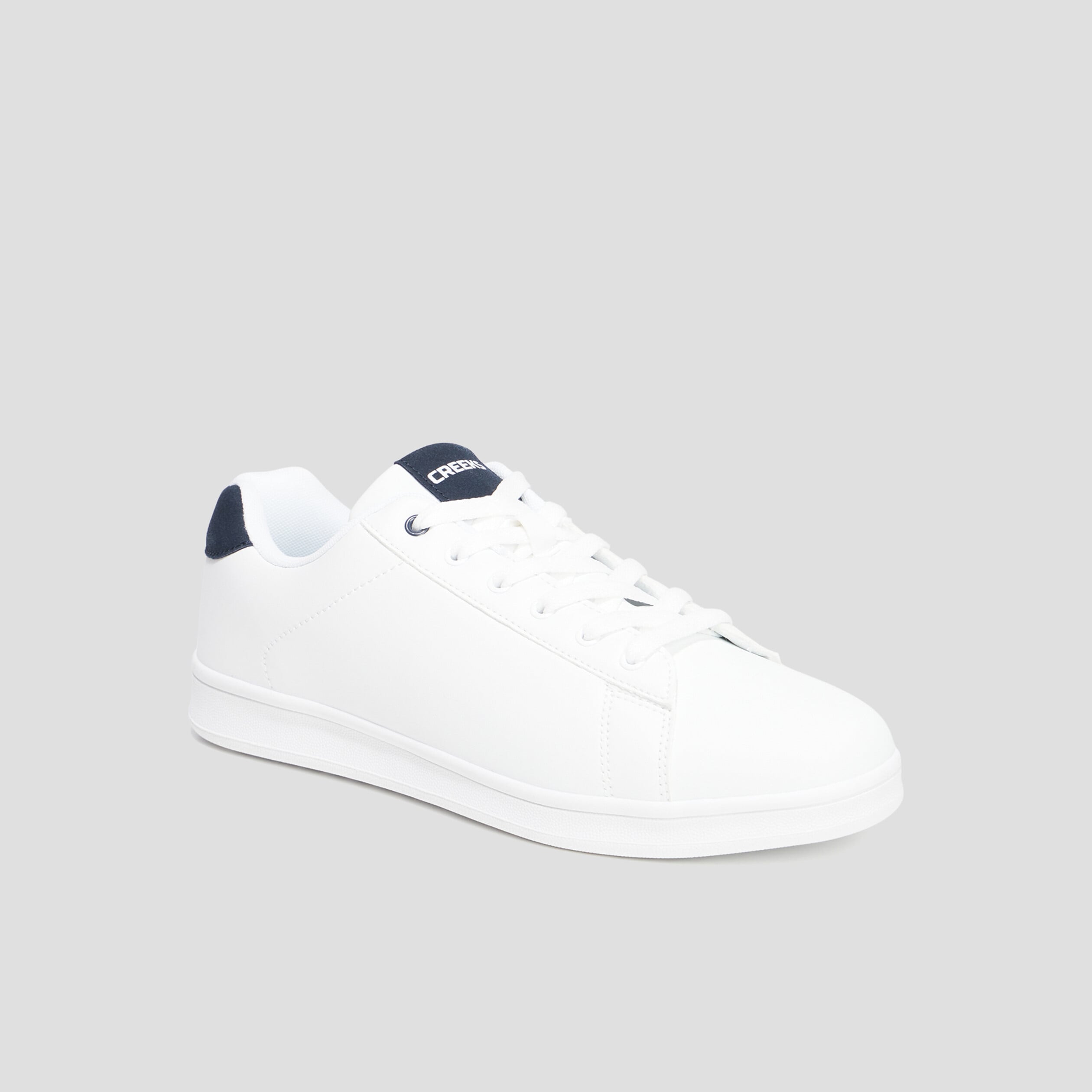 Baskets &agrave; lacets blanc homme