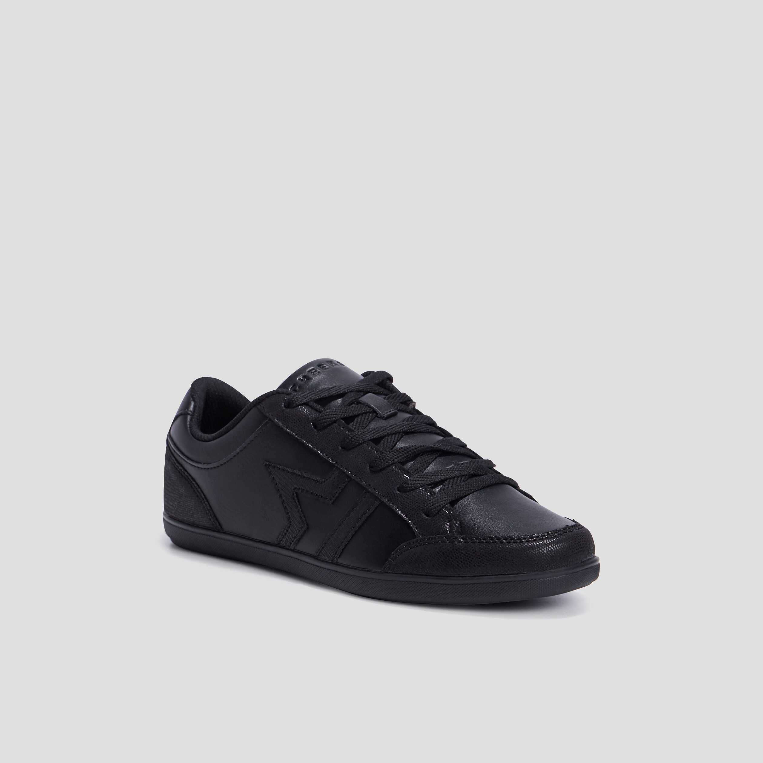 Tennis basses &agrave; lacets noir femme