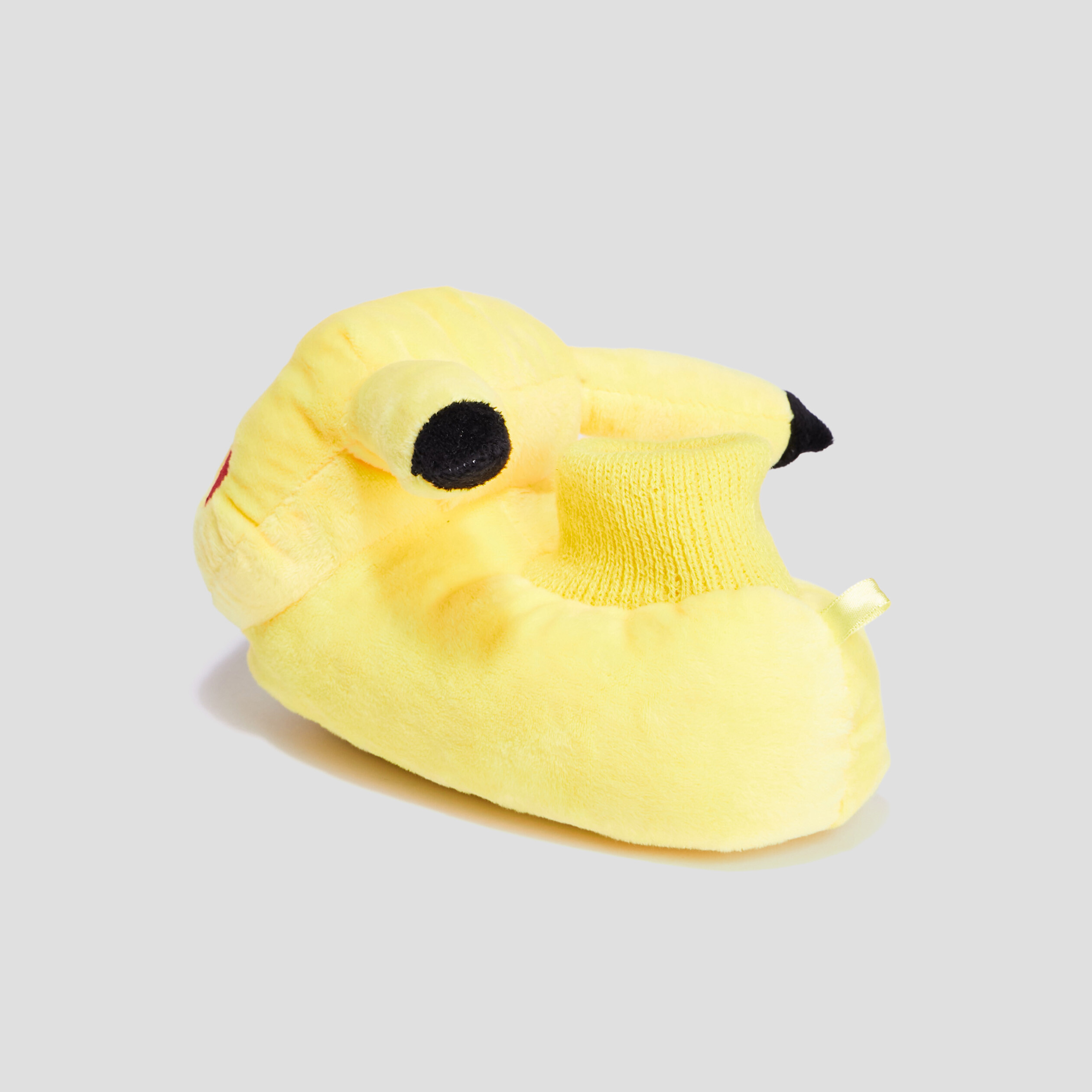 Chaussons Pok mon jaune gar on La Halle