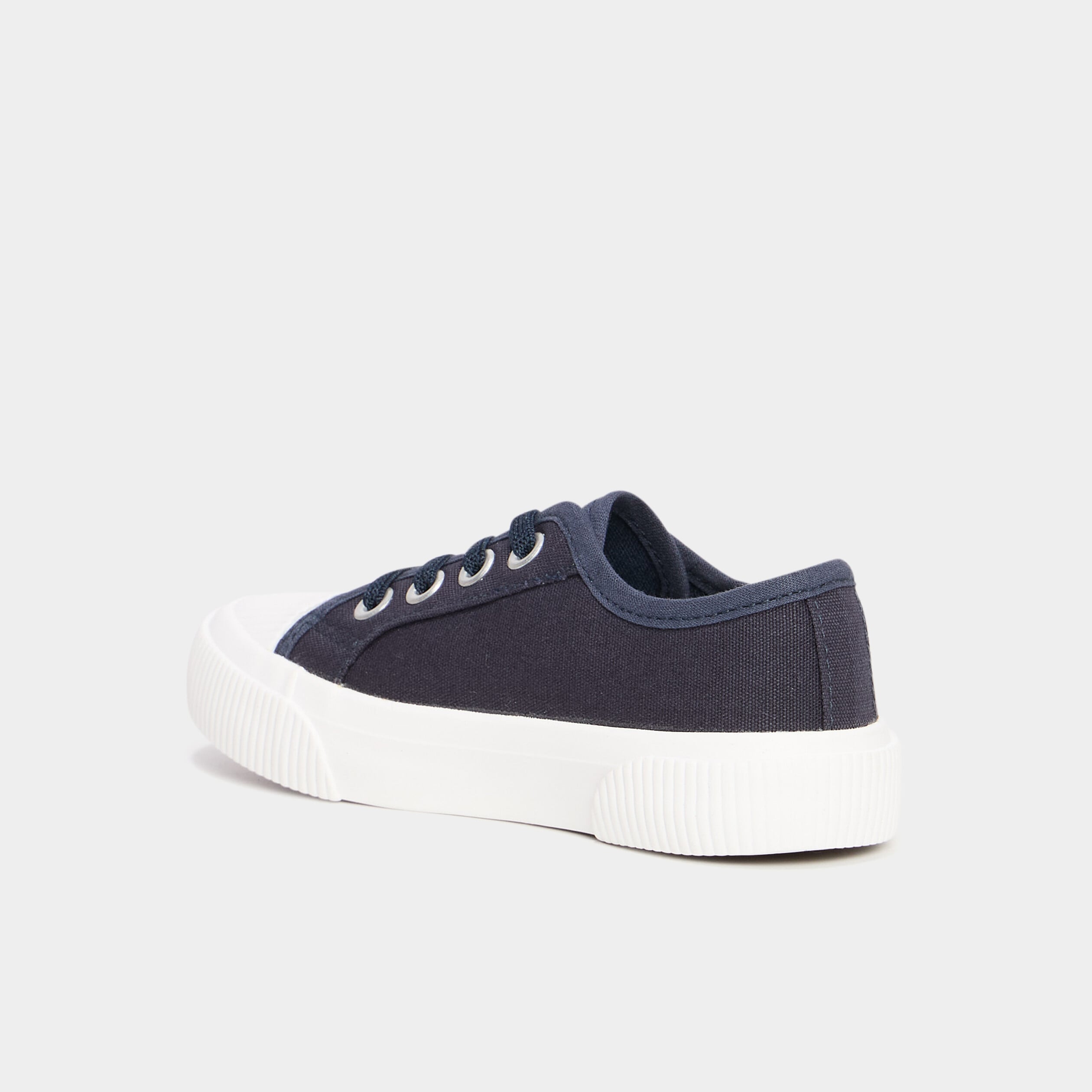 Tennis basses en toile bleu marine gar&ccedil;on