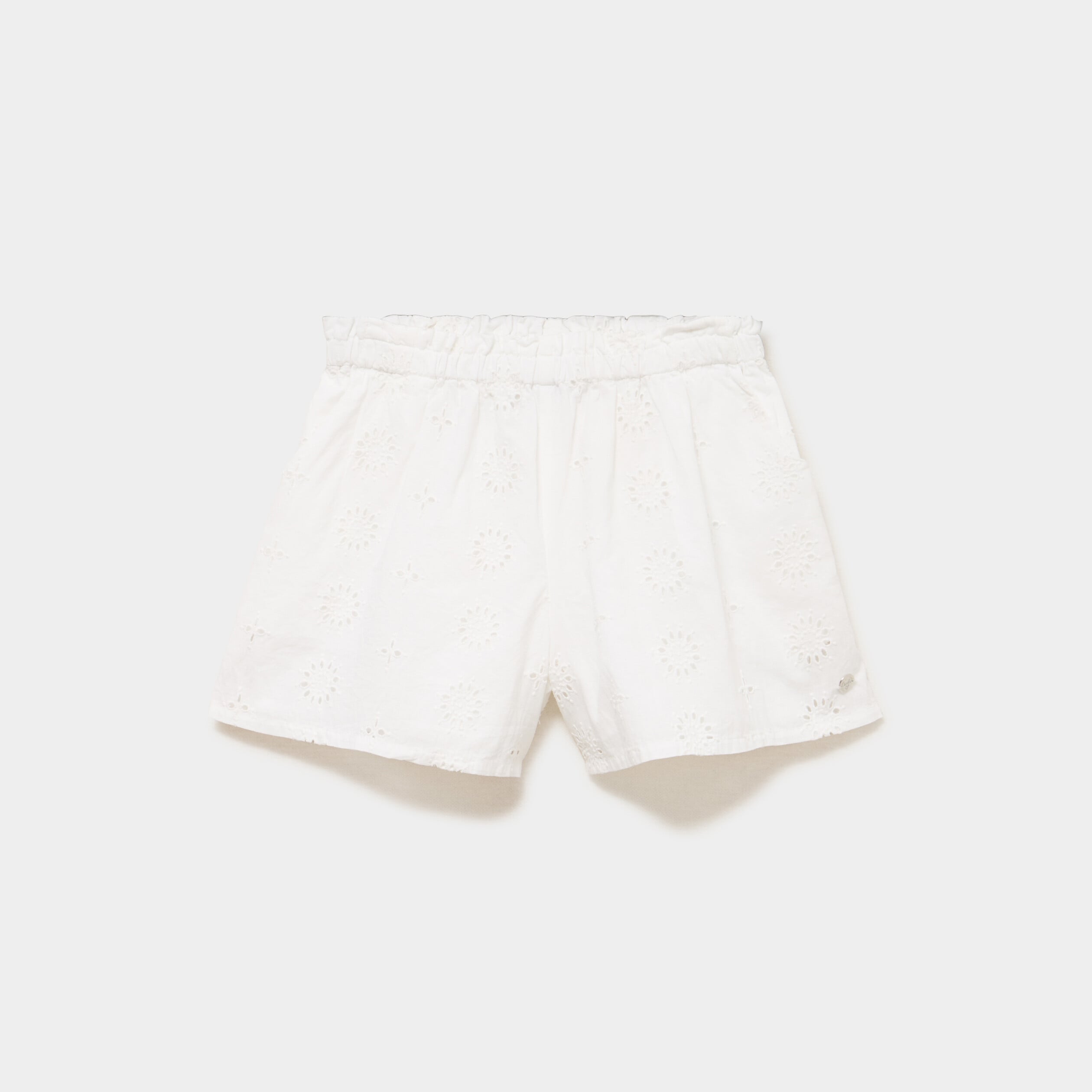 Short &eacute;lastiqu&eacute; broderie anglaise coton ivoire fille