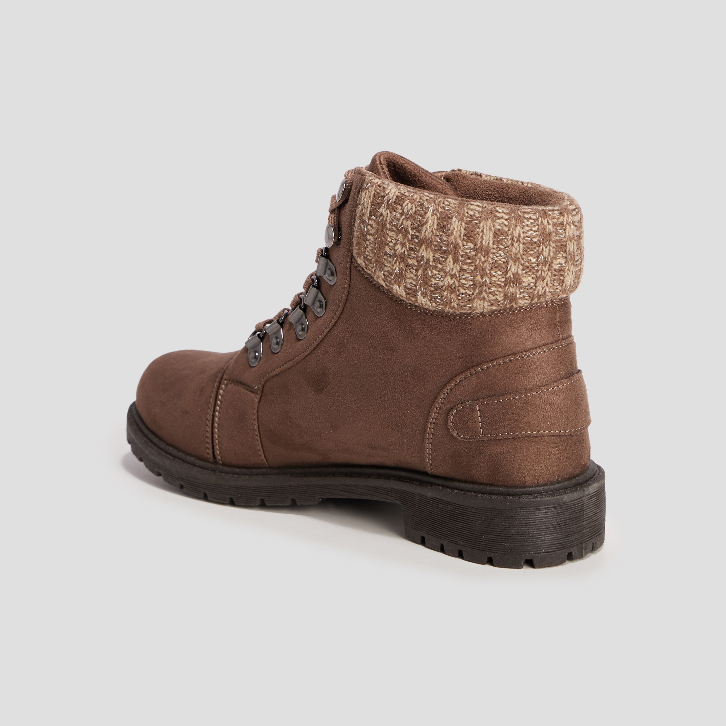 bottines crantees taupe femme Bottines crantées taupe femme