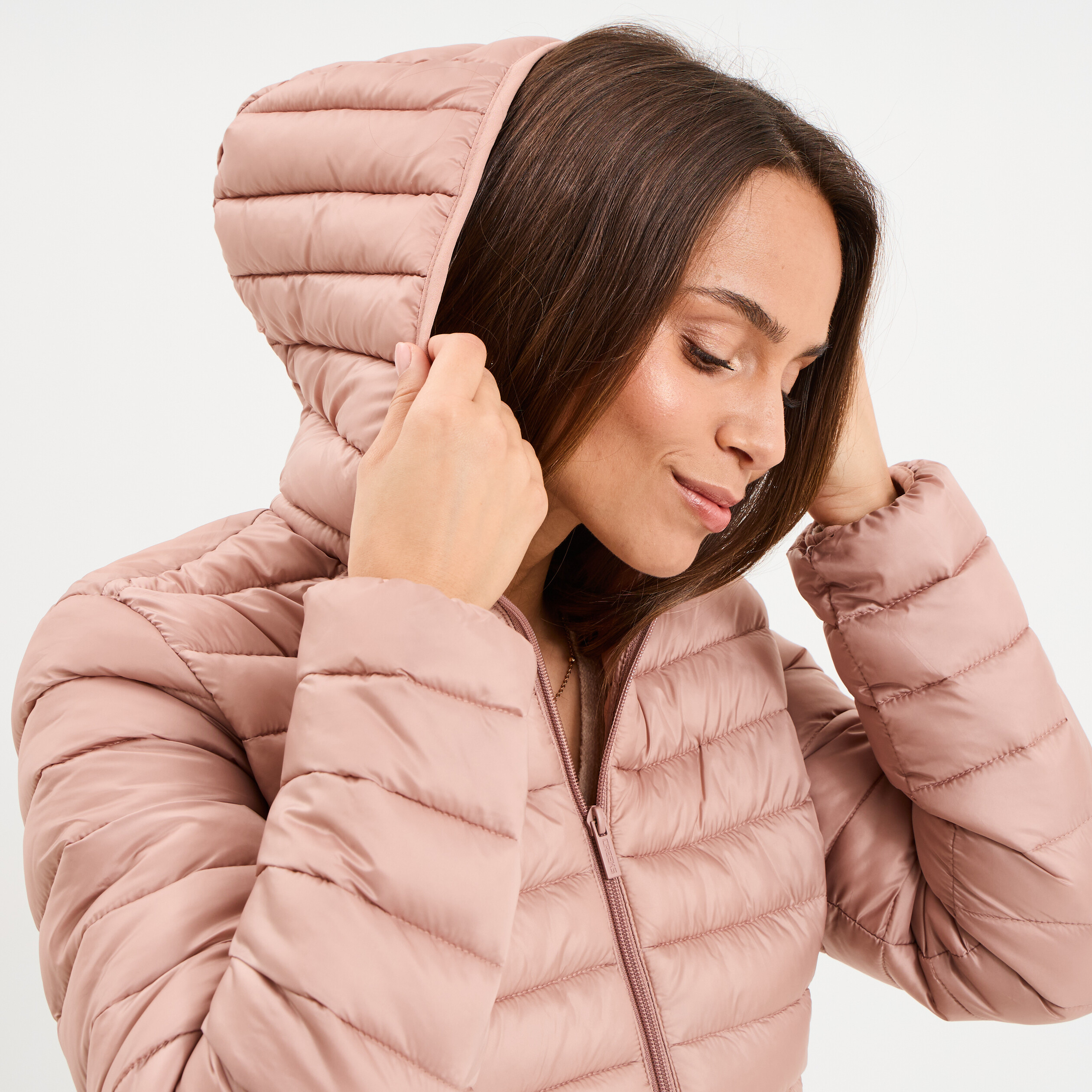 Doudoune l&eacute;g&egrave;re d&eacute;perlante &agrave; capuche vieux rose femme