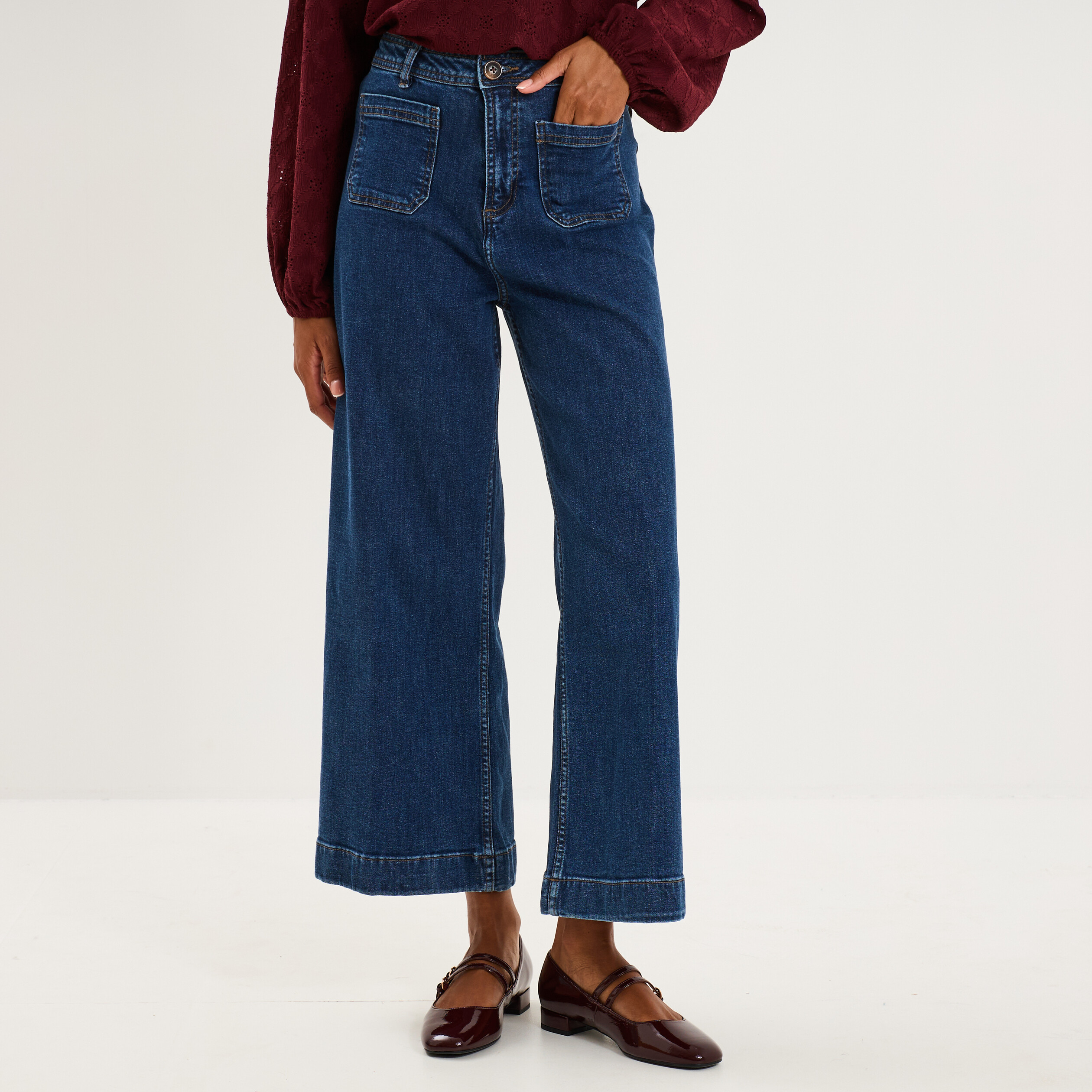Jean large cropped poches plaqu&eacute;es denim stone femme