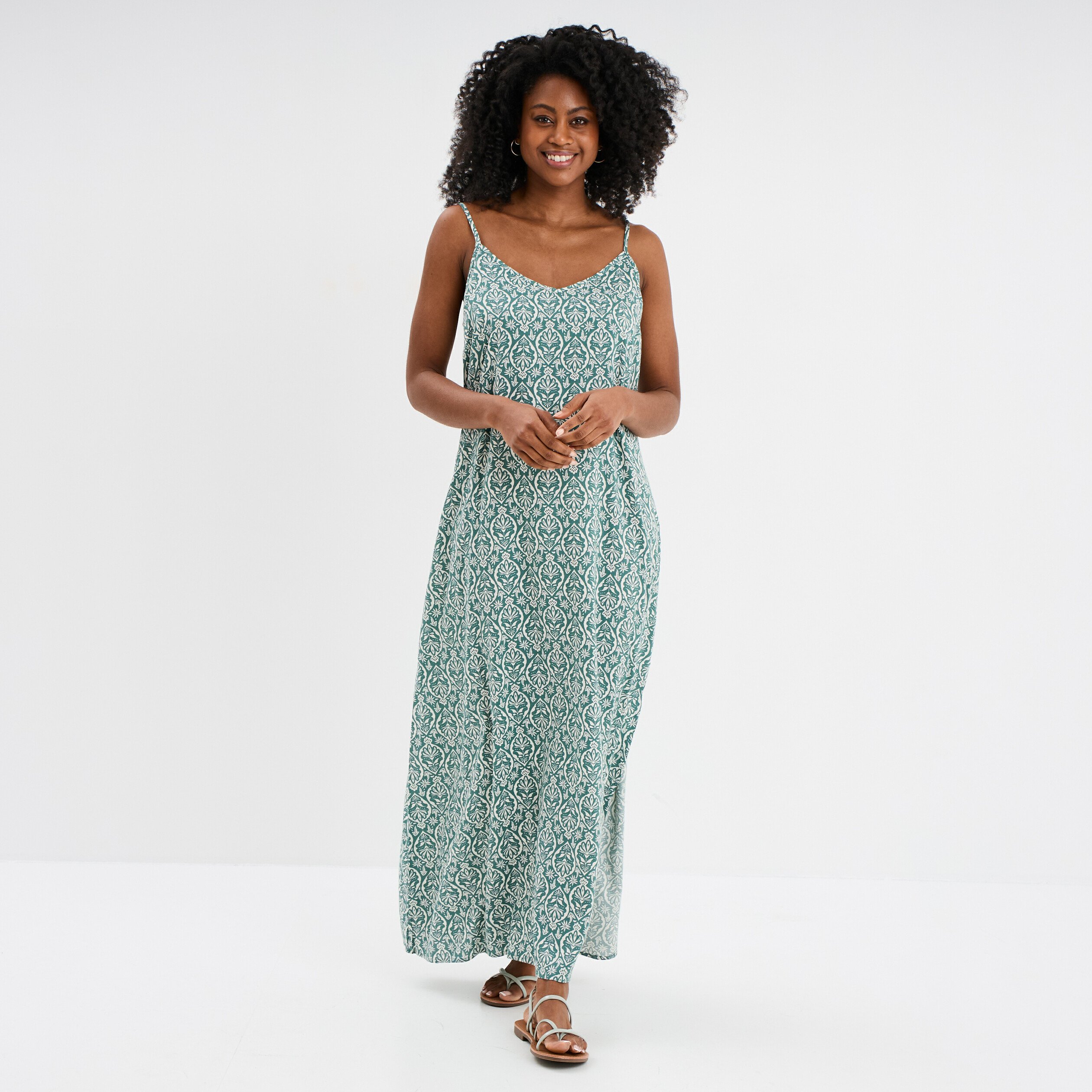 robe longue droite fluide a bretelles vert turquoise femme Robe longue droite fluide à bretelles vert turquoise femme