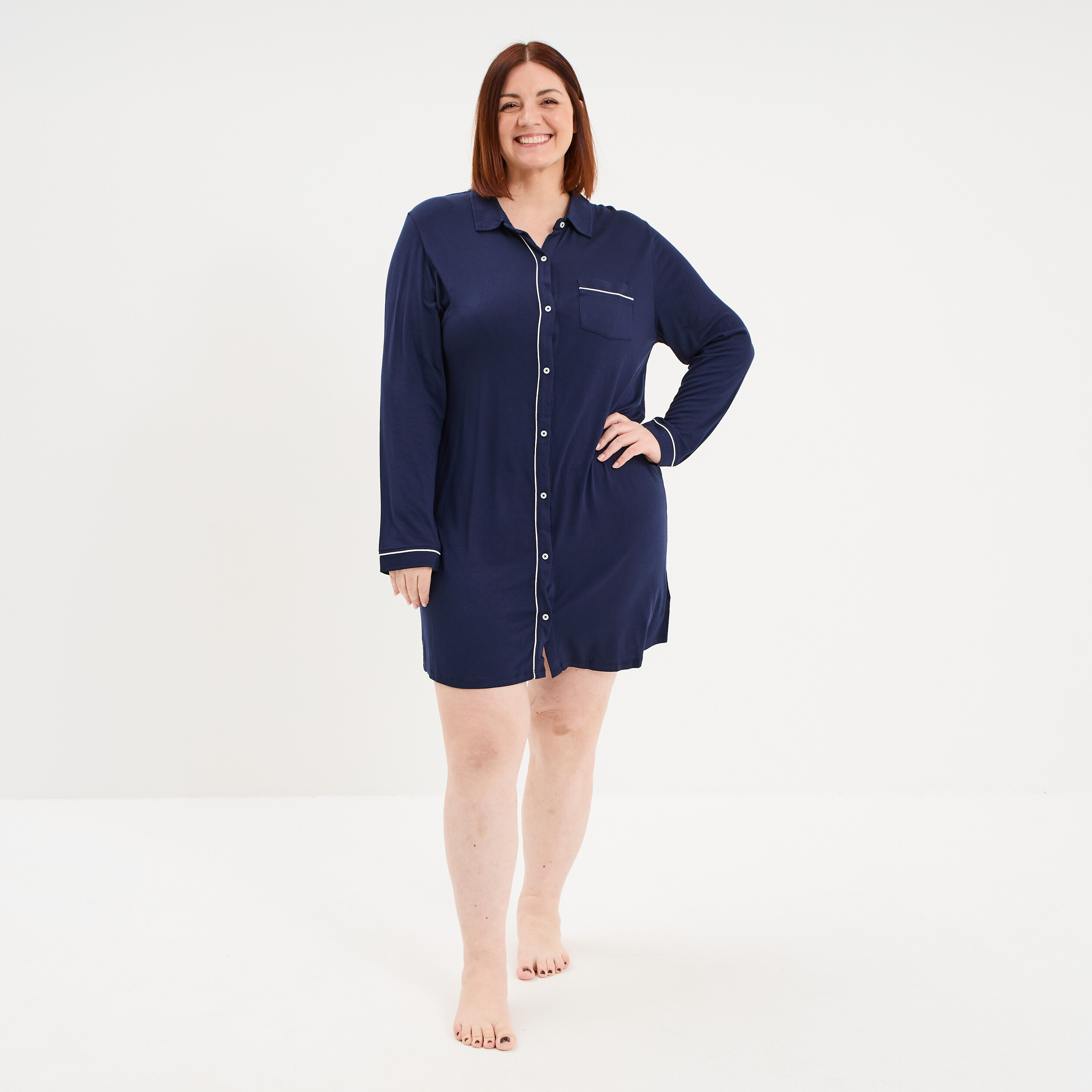 Chemise de nuit liquette boutonn&eacute;e bleu marine femme grande taille